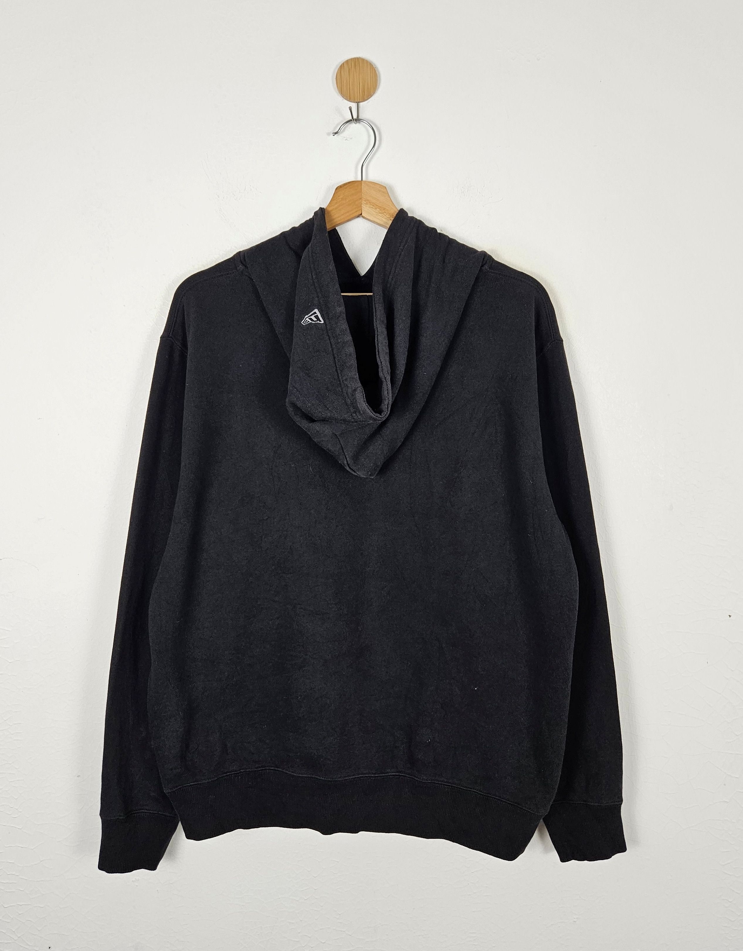 New Era × Yohji Yamamoto Yohji Yamomoto Pour Homme New Era Embroidery Sweater Hoodie Size US M / EU 48-50 / 2 - 3 Thumbnail