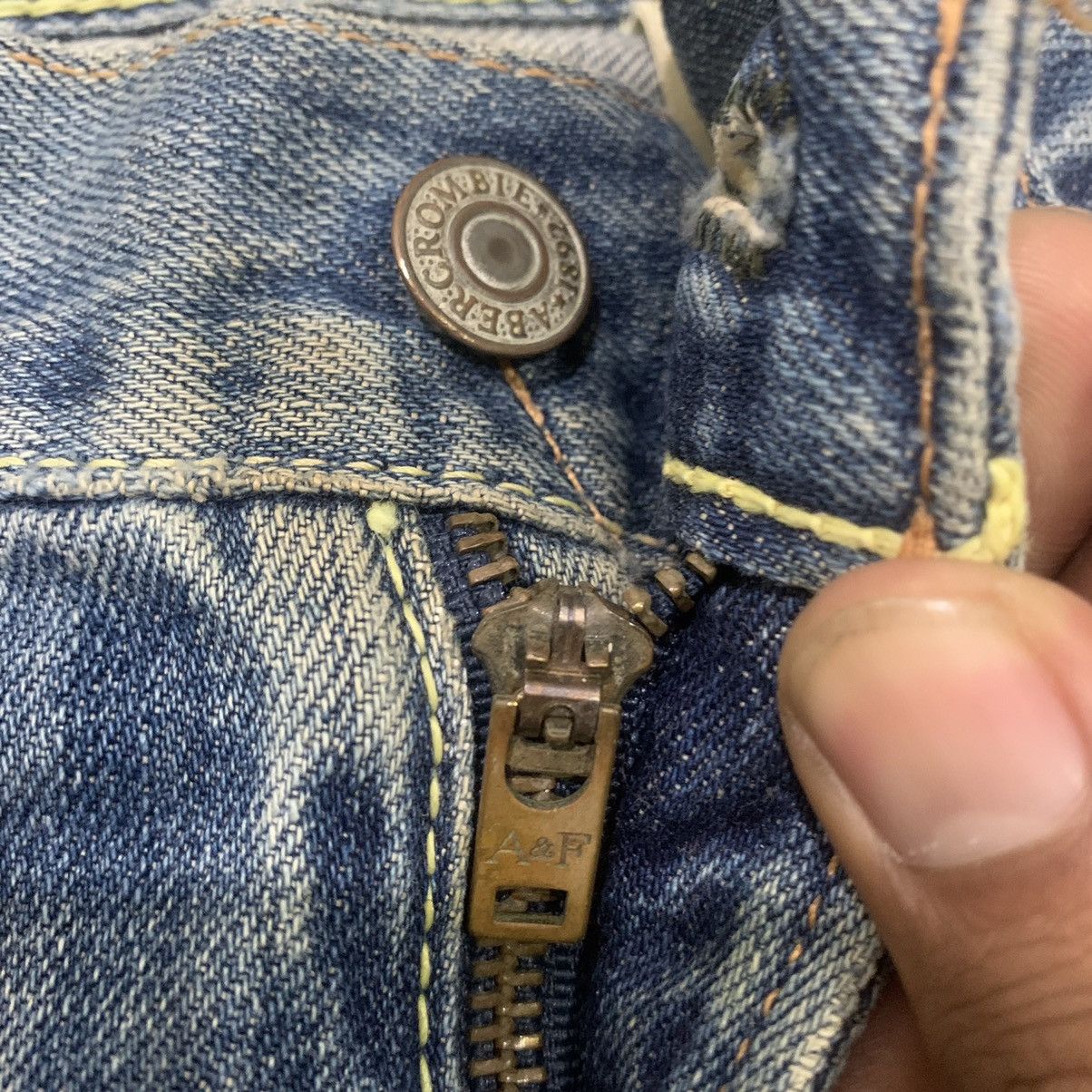 Abercrombie & Fitch × Vintage VINTAGE 80s AMBERCROMBIE & FITCH 30x30 Disstress Denim Jean Size US 30 / EU 46 - 11 Thumbnail