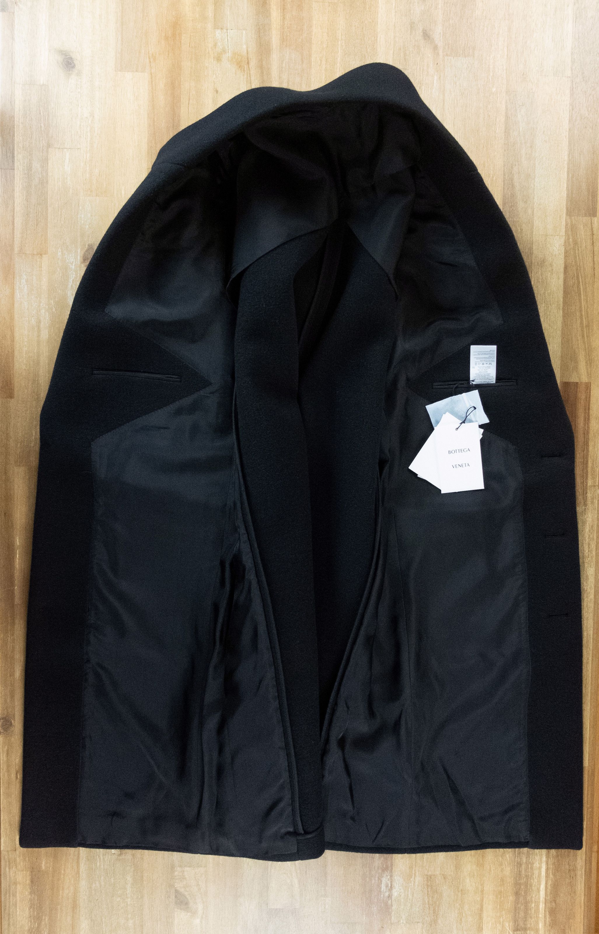 Bottega Veneta $5400 BOTTEGA VENETA black thick cashmere coat Size 40 US 50 Size US M / EU 48-50 / 2 - 4 Thumbnail