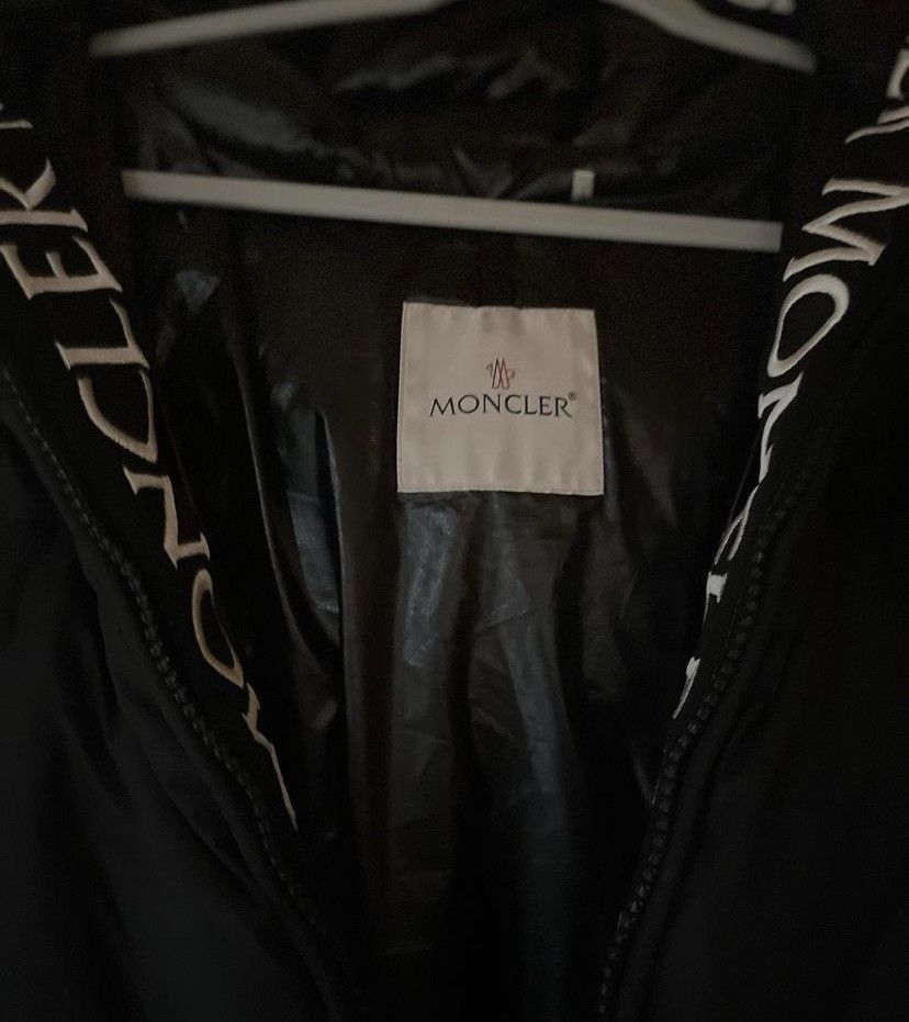 Moncler Moncler moncla jacket Size US L / EU 52-54 / 3 - 2 Thumbnail