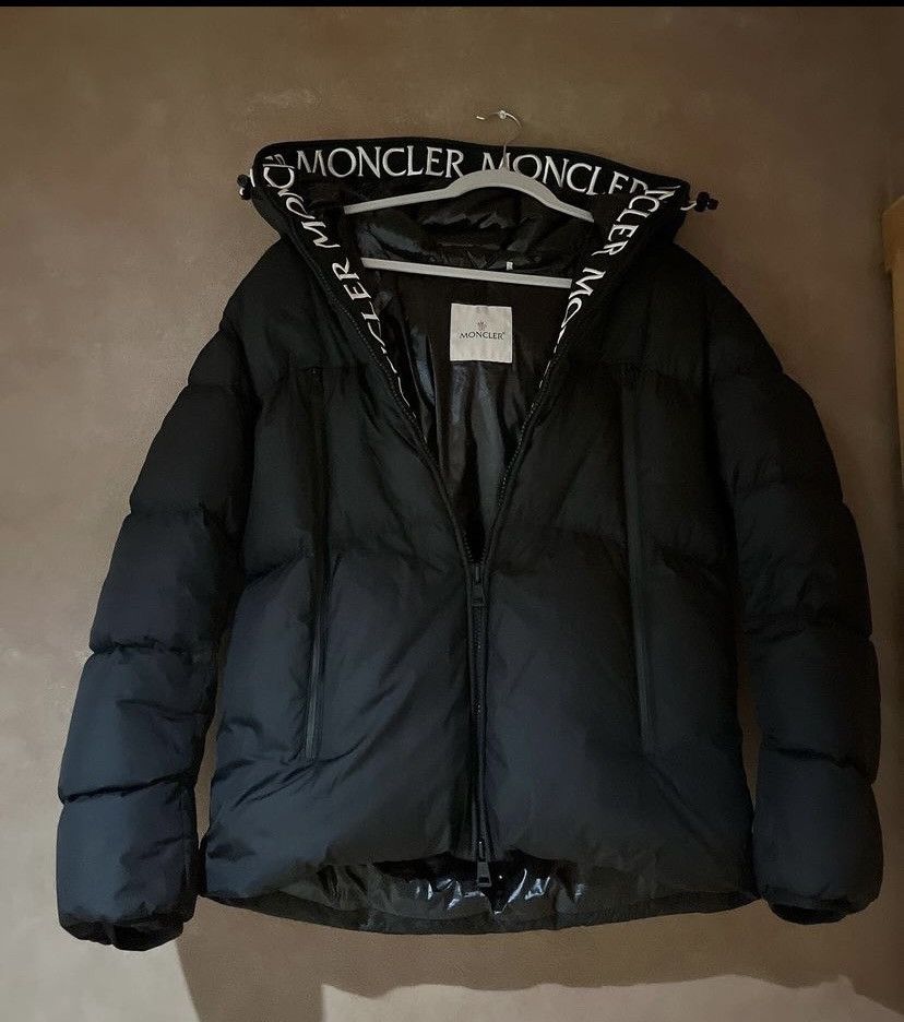 Moncler Moncler moncla jacket Size US L / EU 52-54 / 3 - 1 Thumbnail