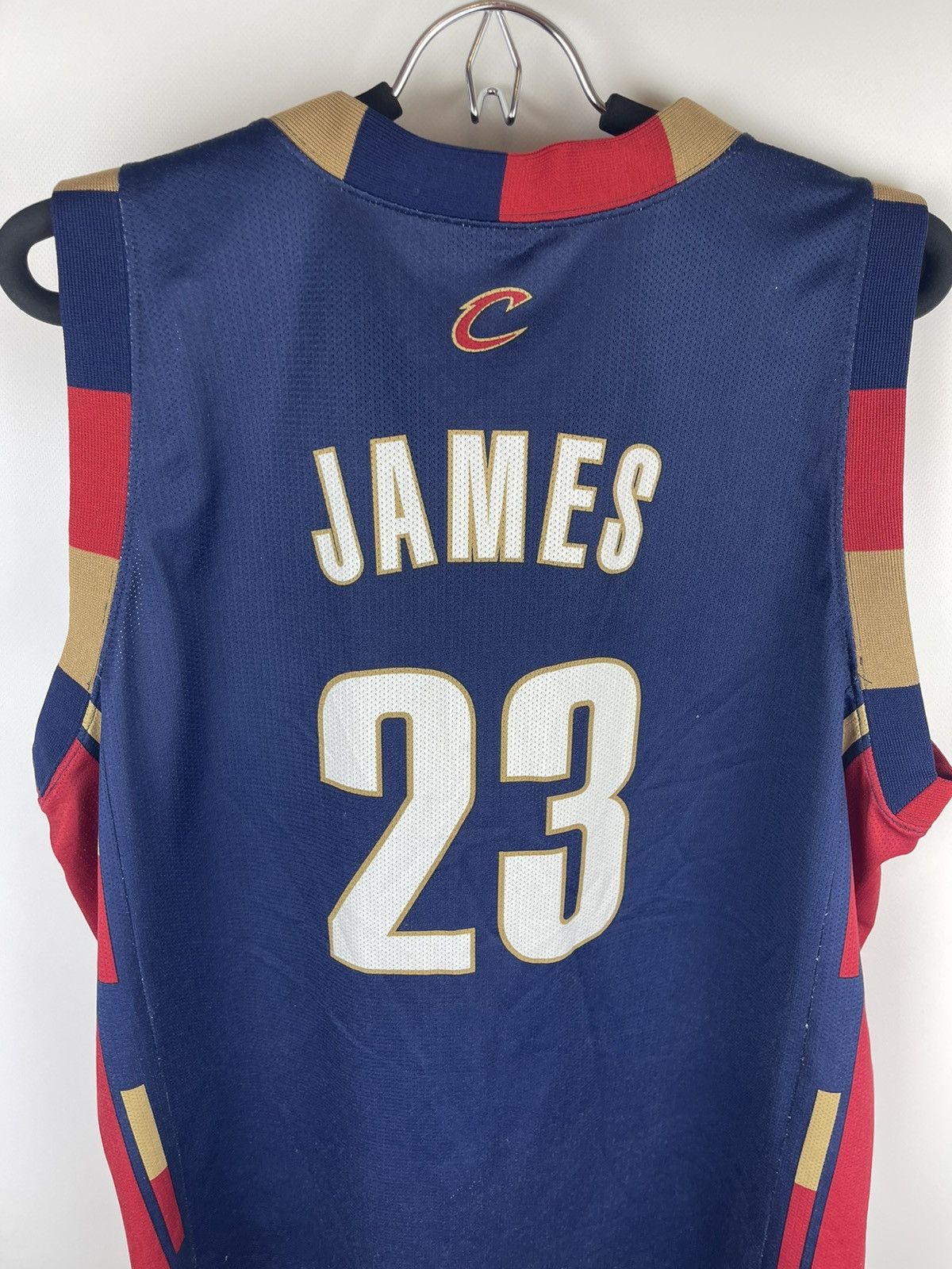Champion Champion vintage NBA Cleveland Cavaliers #23 LeBron James Size US XL / EU 56 / 4 - 9 Thumbnail