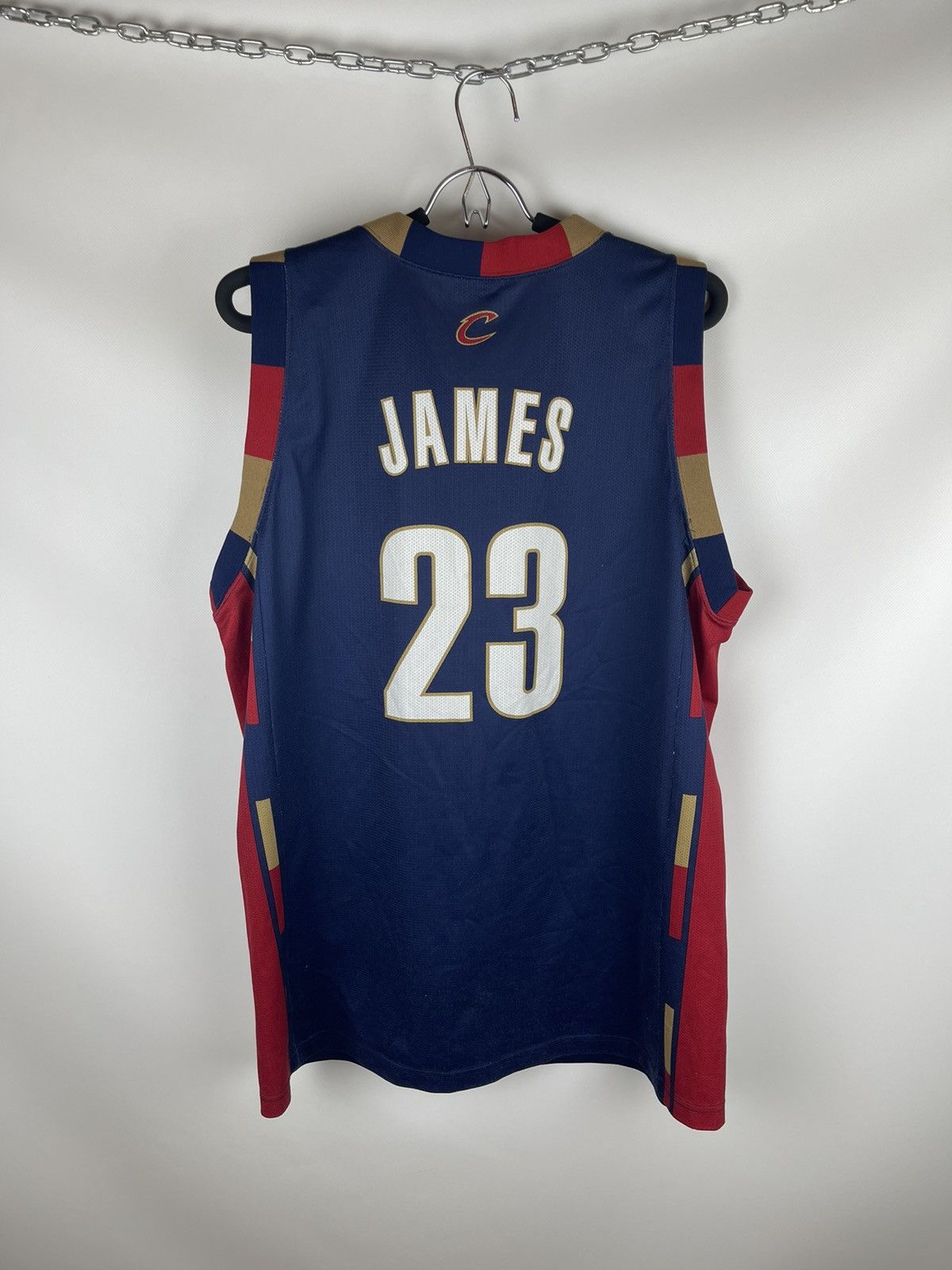 Champion Champion vintage NBA Cleveland Cavaliers #23 LeBron James Size US XL / EU 56 / 4 - 8 Thumbnail