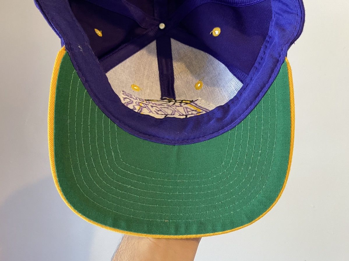 NBA Vintage 90s Lakers SnapBack Size ONE SIZE - 4 Thumbnail