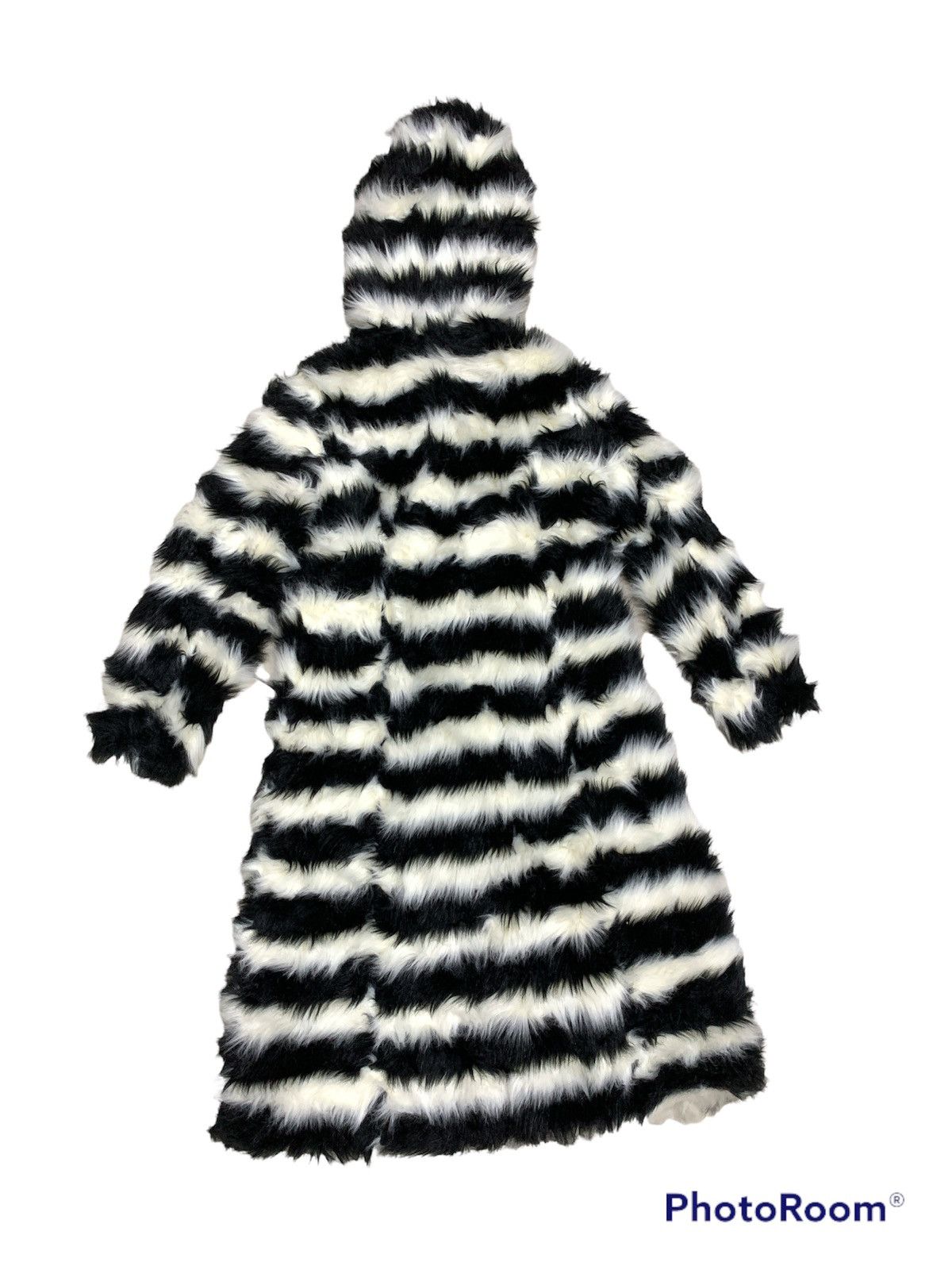Japanese Brand OZONE COMMUNITY HYSTERIC GLAMOUR FAUX FUR LONG COAT JACKET Size US S / EU 44-46 / 1 - 2 Thumbnail