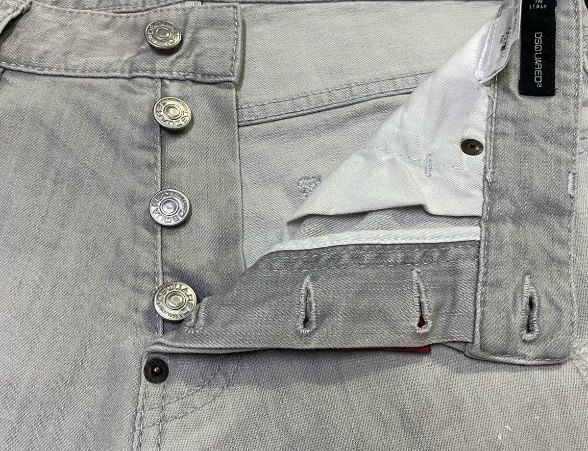 Dsquared2 DSQUARED2 Washed- Out Skater Distressed Design Size US 33 - 17 Thumbnail