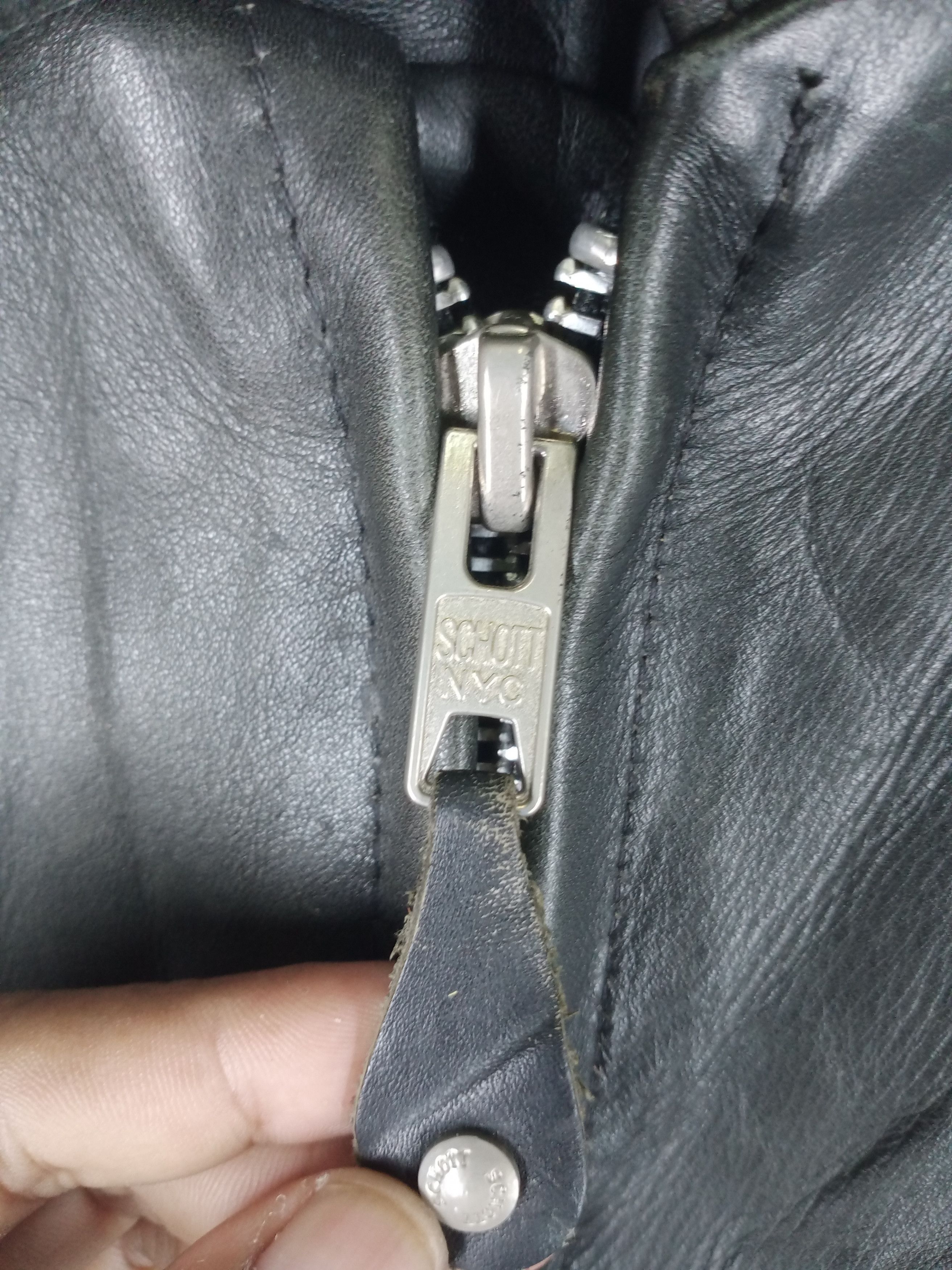 Schott Vintage Schott N.Y.C. Men Leather Biker Style Sun Faded Size US M / EU 48-50 / 2 - 6 Thumbnail