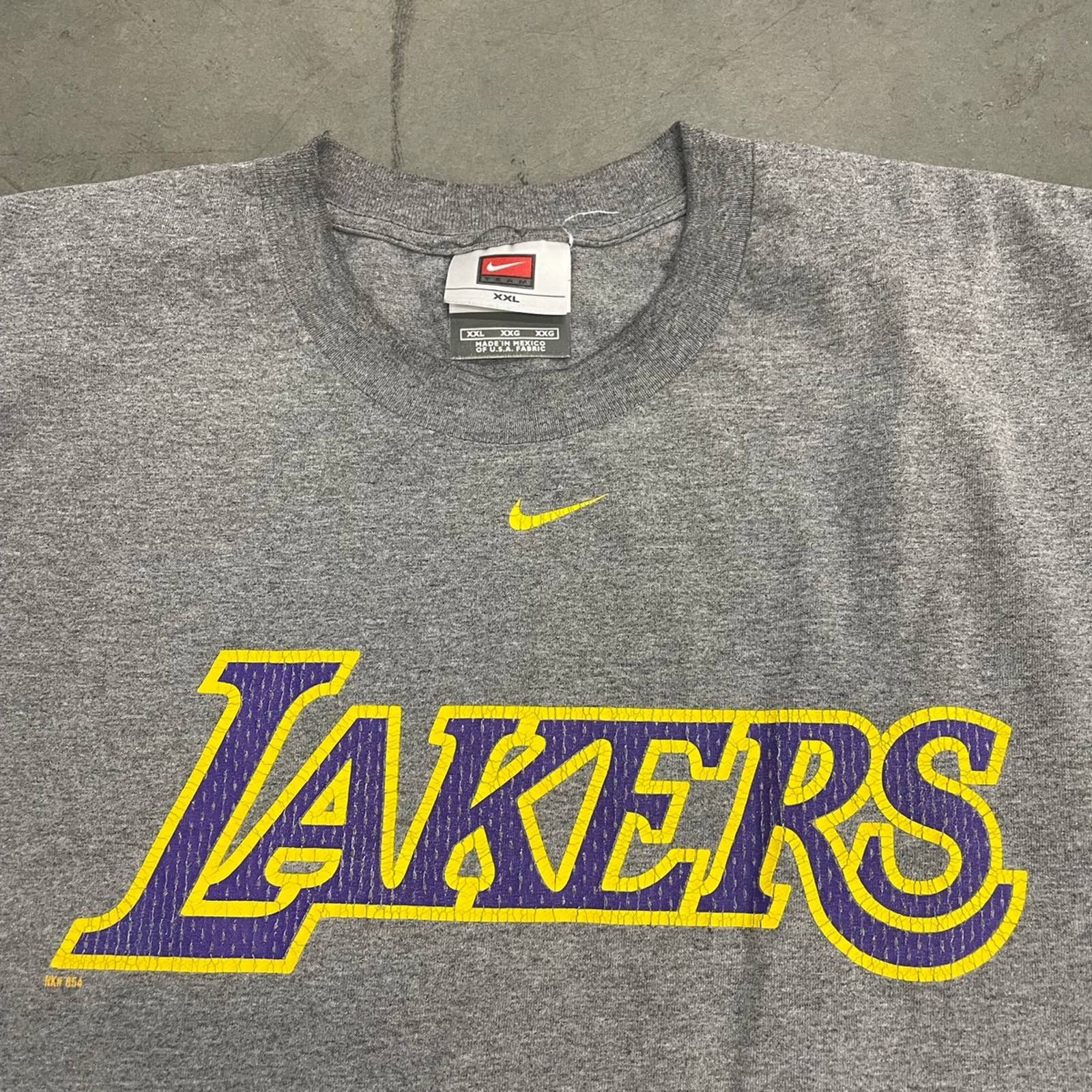 VINTAGE NIKE NBA LOS ANGELES LAKERS CENTER SWOOSH HOODIE SWEATSHIRT LA - Vintage rare usa