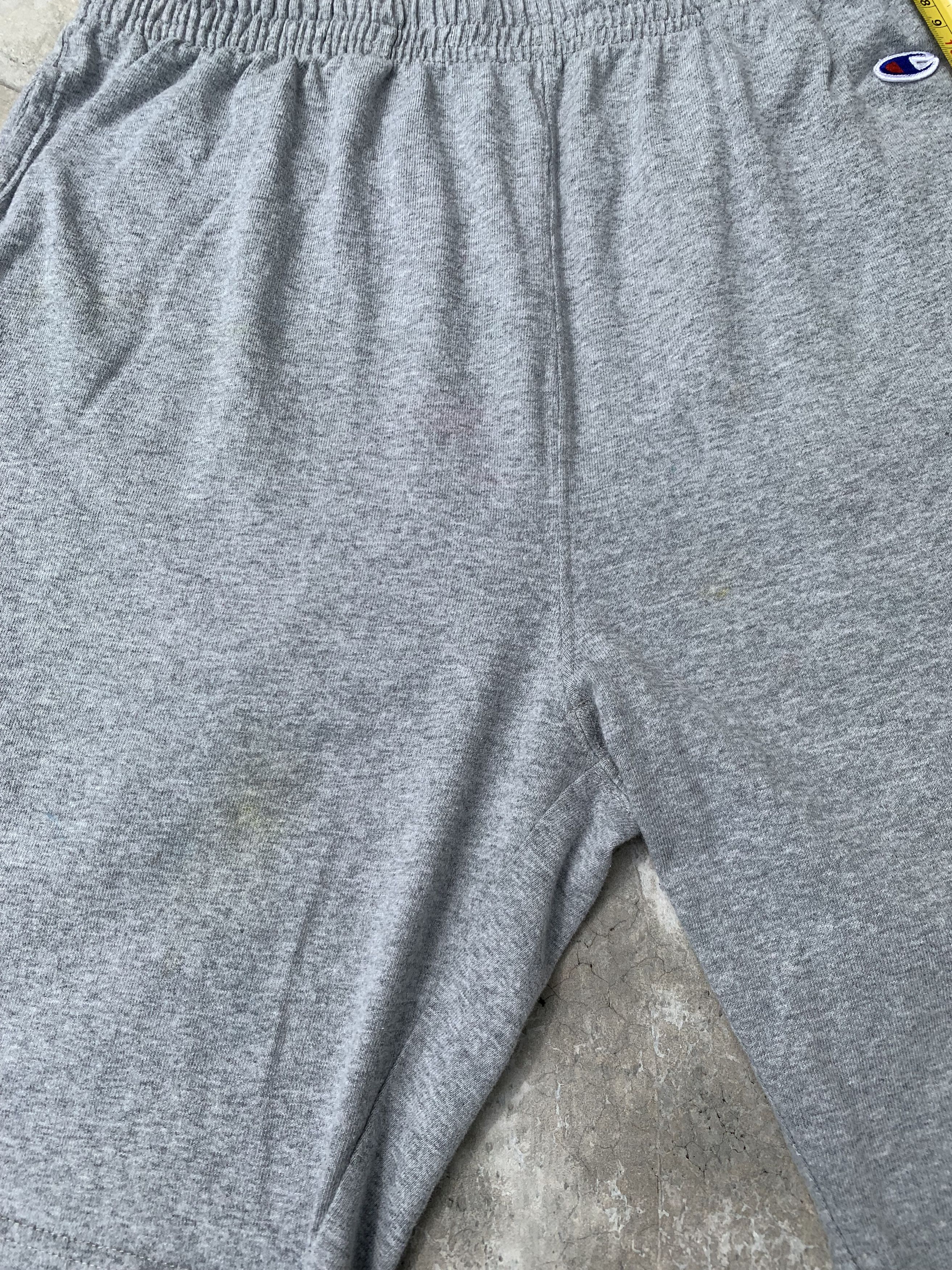 Champion Vintage Champion Shorts Size US 32 / EU 48 - 4 Thumbnail