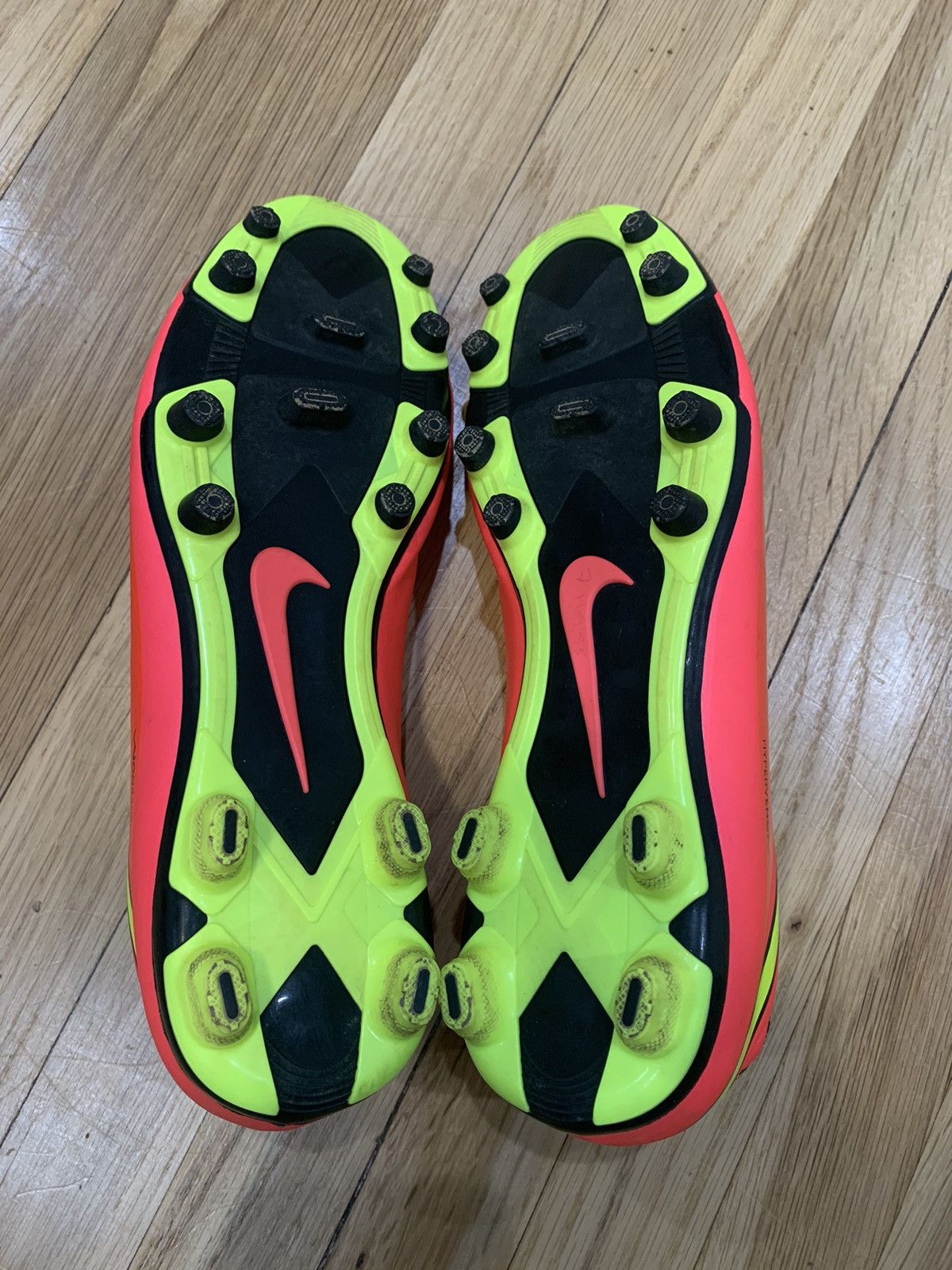 Nike Nike Phantom FG Bright Crimson Volt Size US 12 / EU 45 - 4 Thumbnail