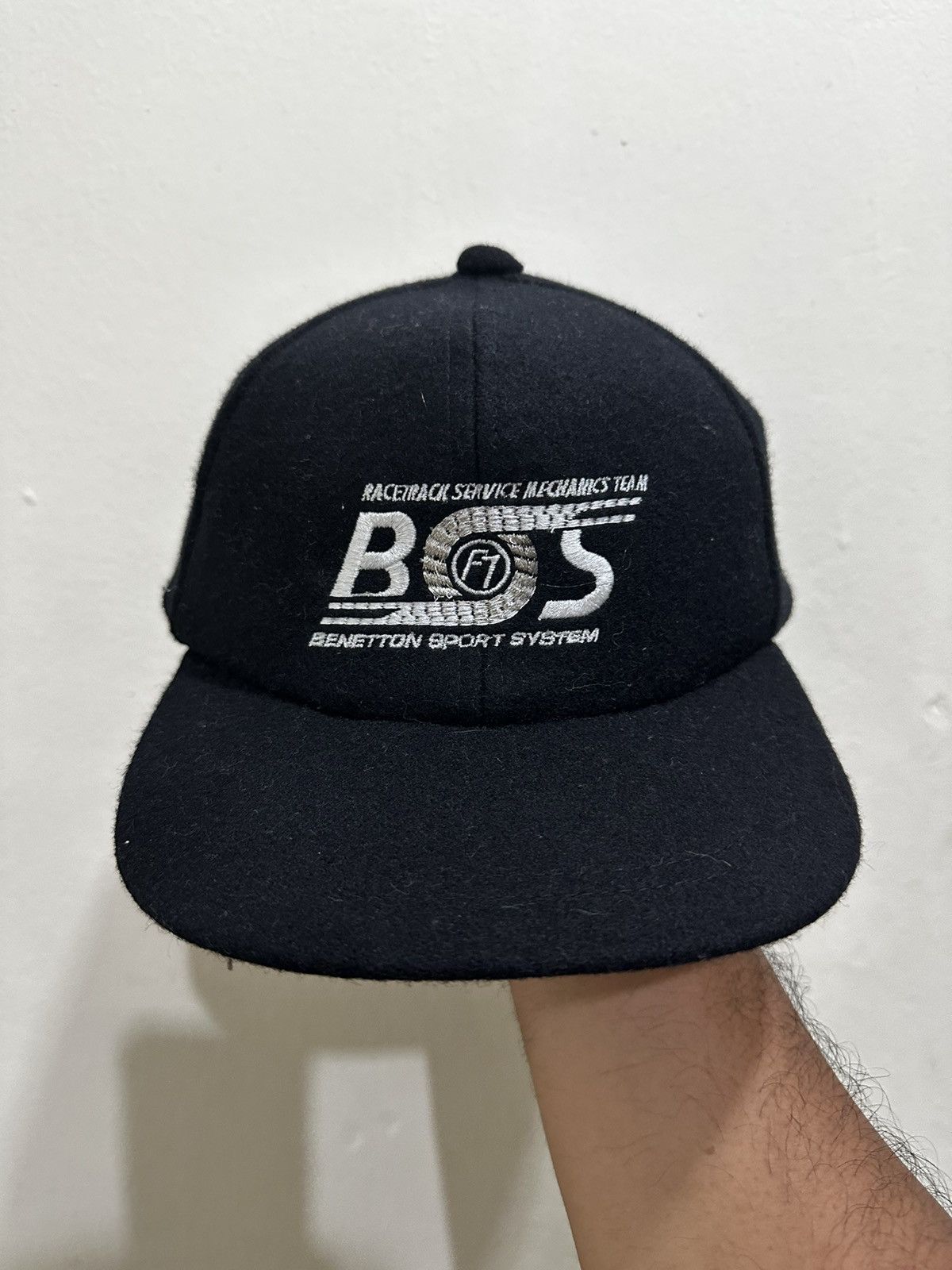 Formula 1 80’s F1 Benetton Mechanics Team Hat Size ONE SIZE - 1 Thumbnail