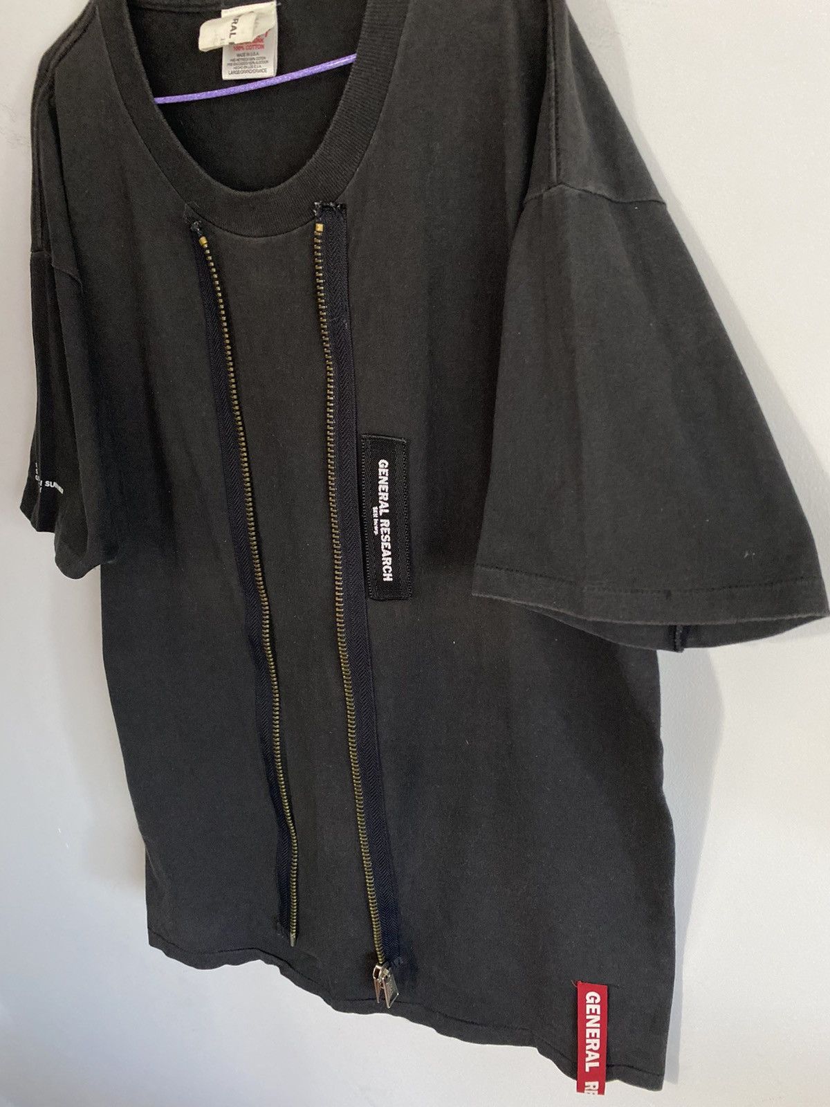 General Research × Mountain Research Rare 1996 general research zip Up t-shirt size M-L Size US M / EU 48-50 / 2 - 4 Thumbnail