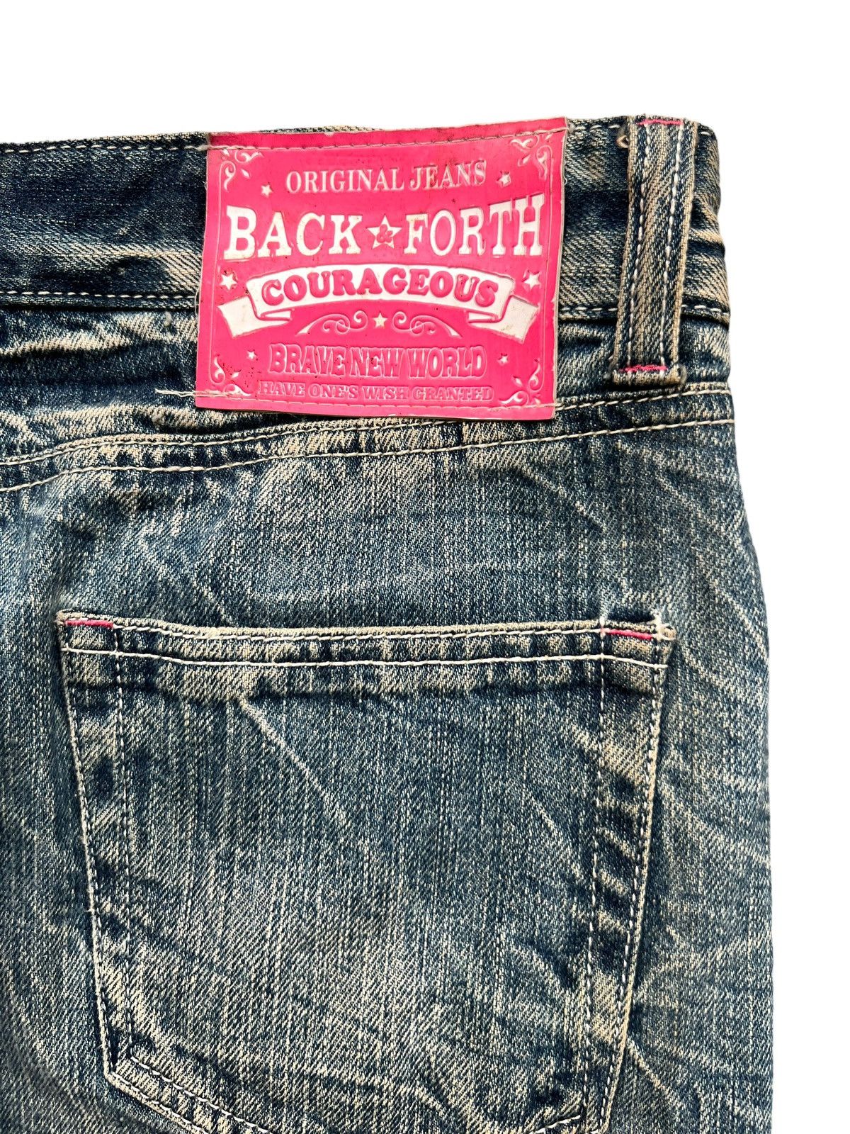 Japanese Brand Japanese Brand Graphic Distressed Faded Denim Jeans 29x32 Size US 29 - 10 Thumbnail