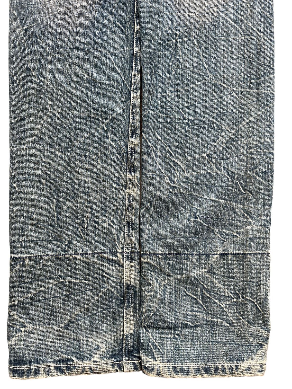 Japanese Brand Japanese Brand Graphic Distressed Faded Denim Jeans 29x32 Size US 29 - 6 Thumbnail