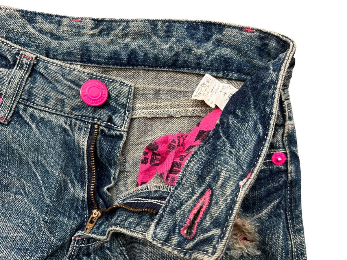 Japanese Brand Japanese Brand Graphic Distressed Faded Denim Jeans 29x32 Size US 29 - 12 Thumbnail