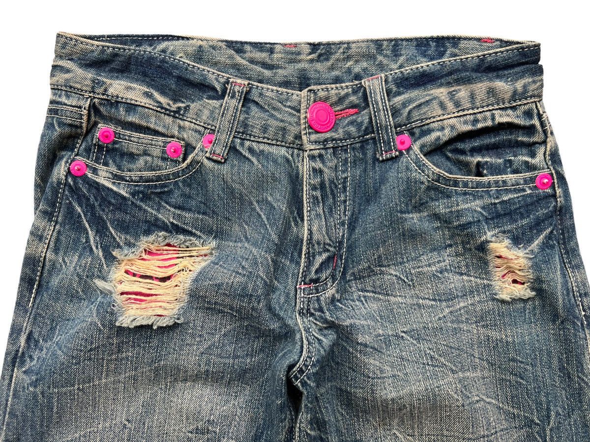 Japanese Brand Japanese Brand Graphic Distressed Faded Denim Jeans 29x32 Size US 29 - 8 Thumbnail