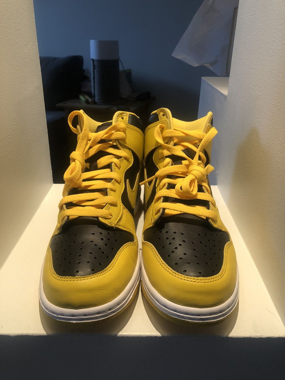 Nike Dunk Hi Varsity Maize Size US 9 / EU 42 - 5 Thumbnail
