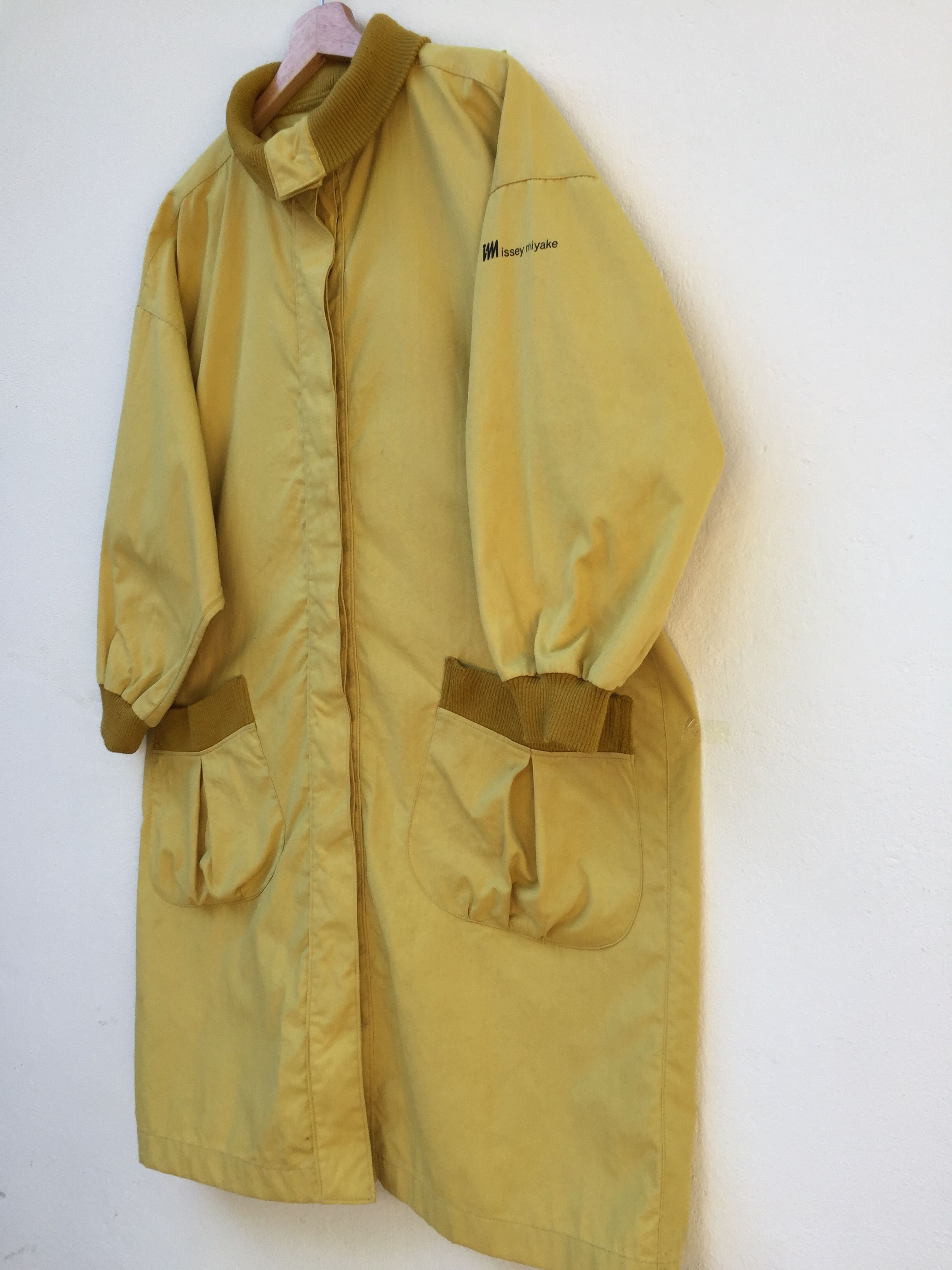 Issey Miyake Issey Miyake Design Studio Rare Long Coat Squirrel Yellow Size US L / EU 52-54 / 3 - 5 Thumbnail