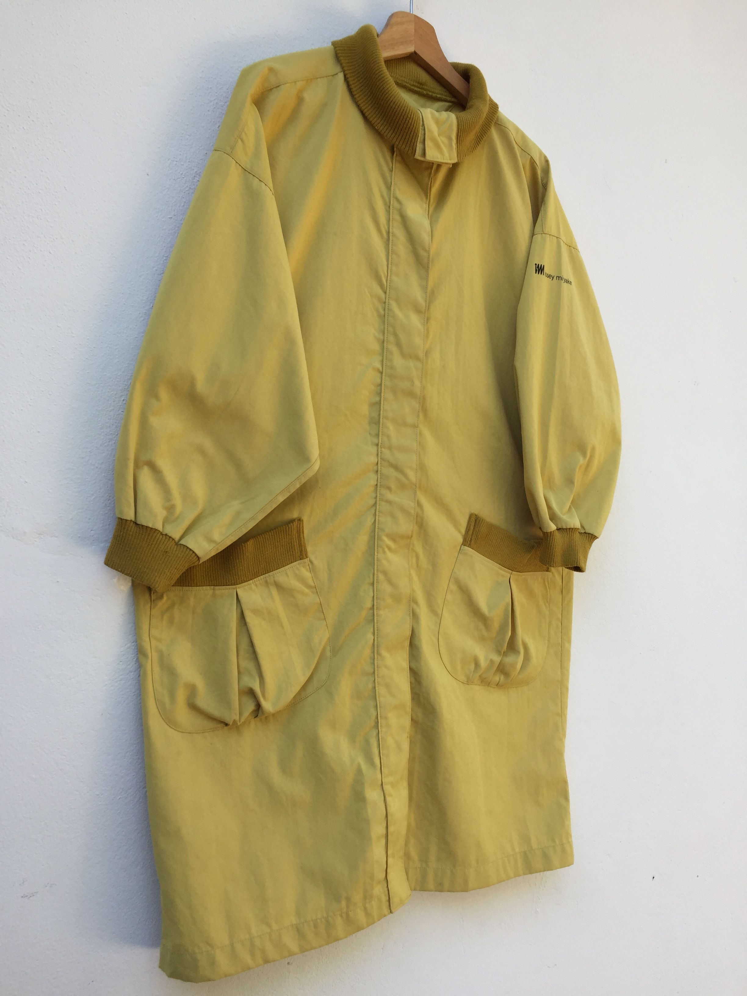 Issey Miyake Issey Miyake Design Studio Rare Long Coat Squirrel Yellow Size US L / EU 52-54 / 3 - 4 Thumbnail