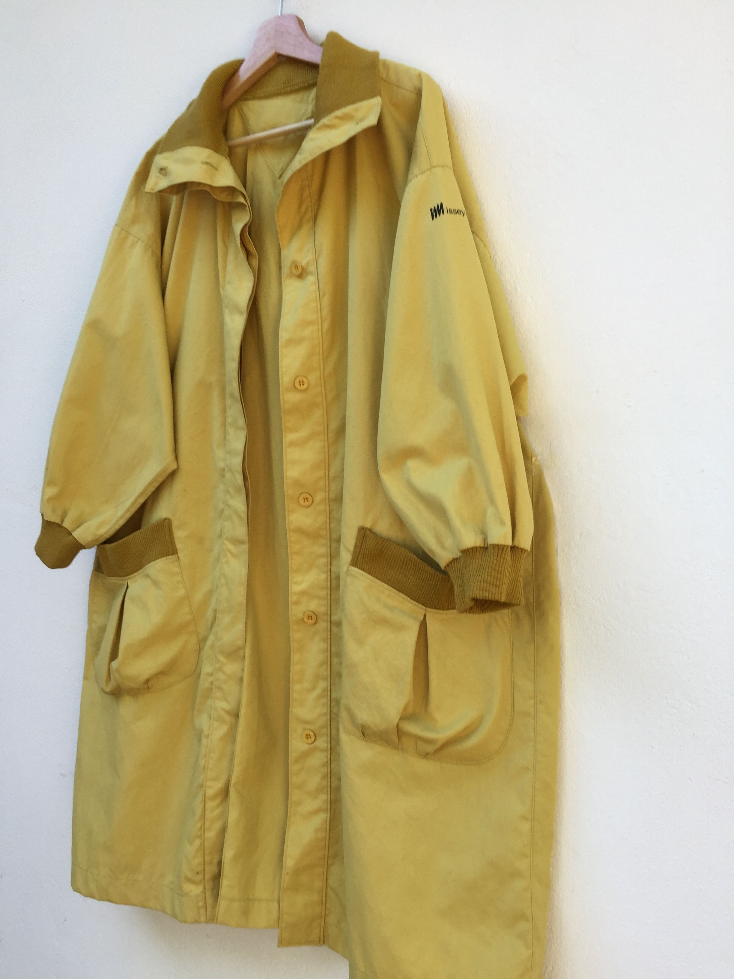 Issey Miyake Issey Miyake Design Studio Rare Long Coat Squirrel Yellow Size US L / EU 52-54 / 3 - 11 Thumbnail