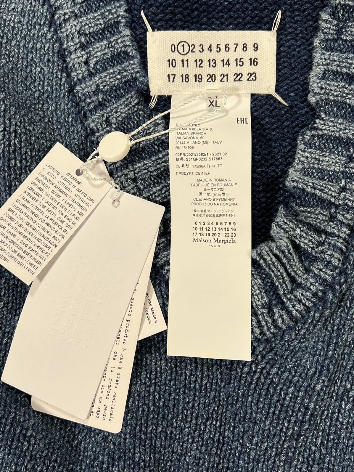 Maison Margiela (NEW)AW21 Blue Washed V-Neck Knit Vest Size US XL / EU 56 / 4 - 4 Thumbnail