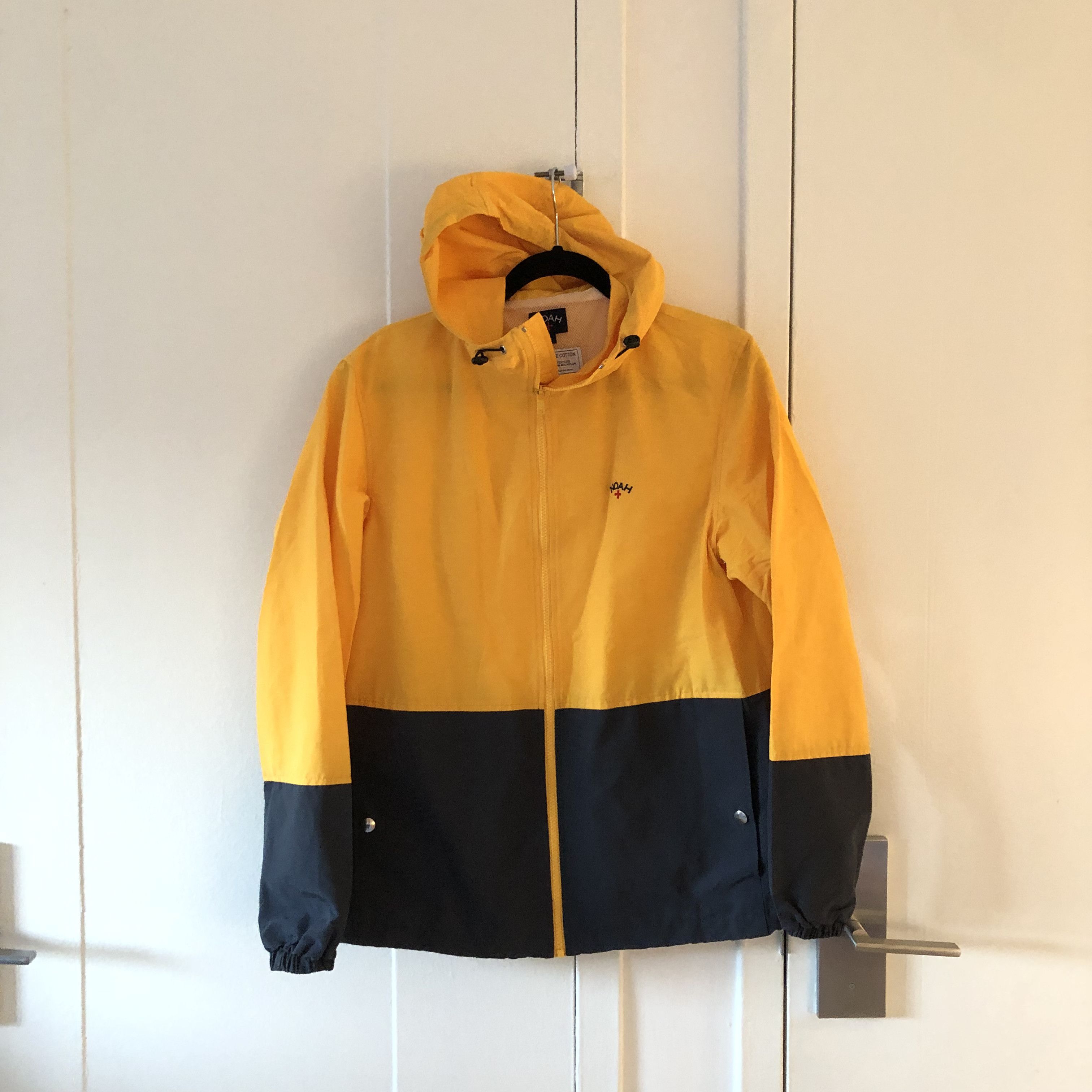 image of Noah Wind Cheater Jacket in Yellow/Navy, Men's (Size Small)