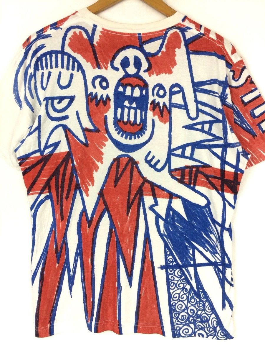 Japanese Brand × Uniqlo All Over Print Art Uniqlo Tshirt Size US M / EU 48-50 / 2 - 3 Thumbnail