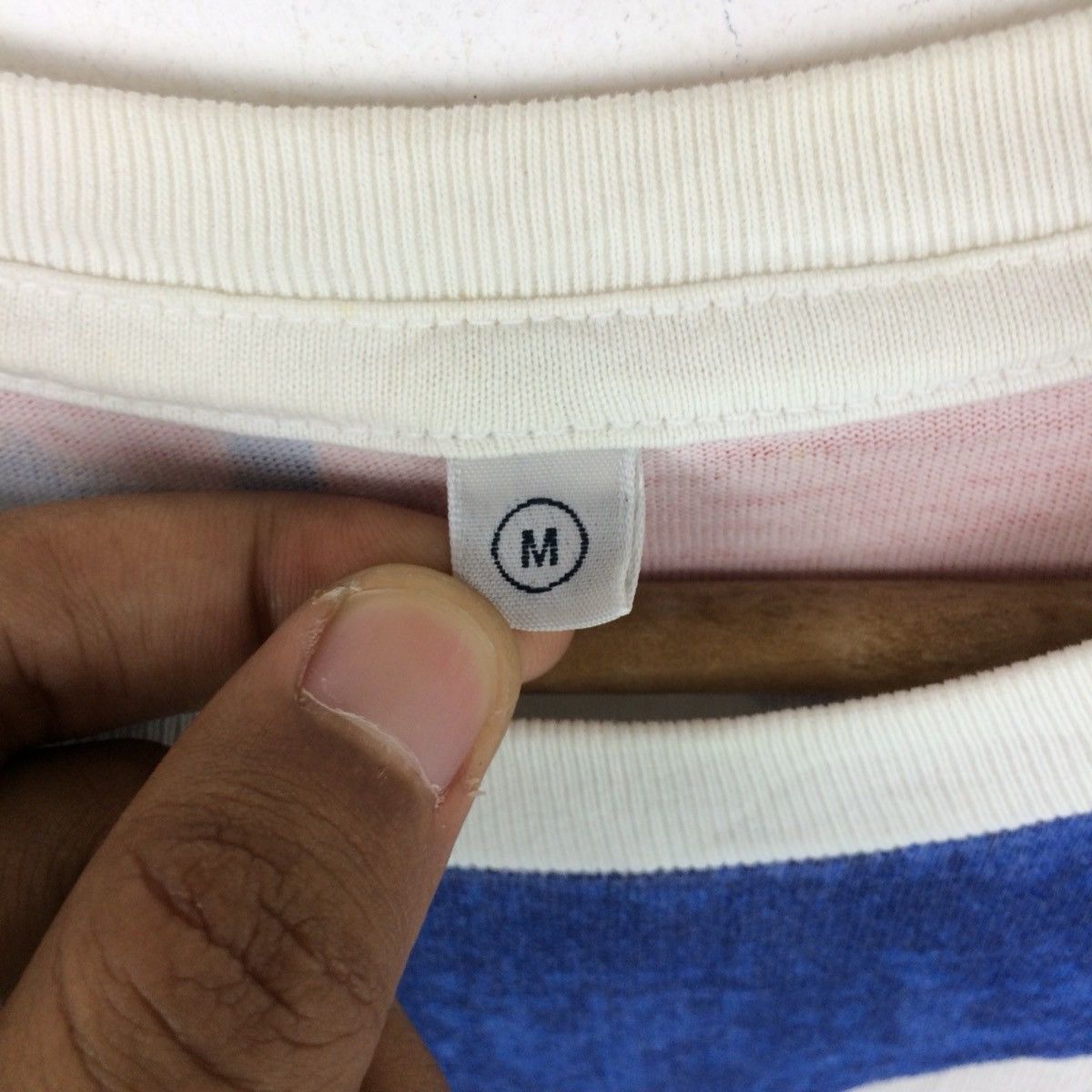 Japanese Brand × Uniqlo All Over Print Art Uniqlo Tshirt Size US M / EU 48-50 / 2 - 6 Thumbnail