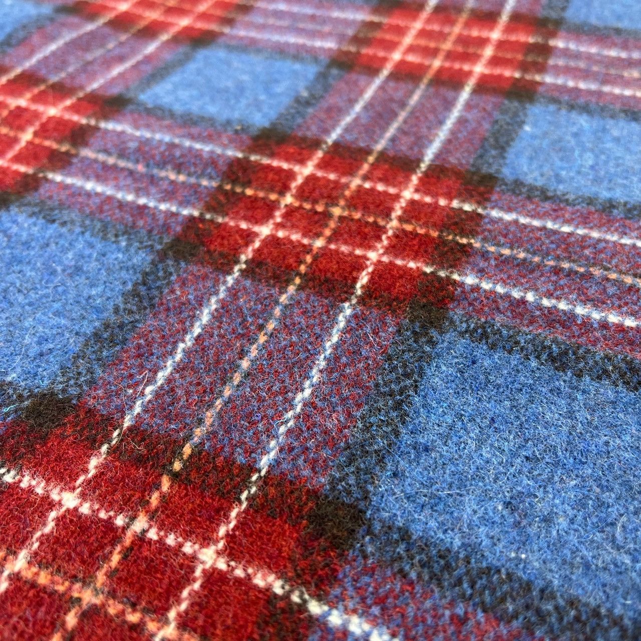 Sisley × Vintage SISLEY TARTAN SCARVES / MUFFLER /NECKWEAR T496 Size ONE SIZE - 6 Thumbnail