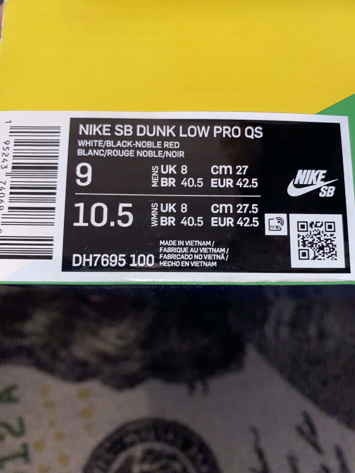 Nike × Parra Nike SB Dunk Low Pro QS Parra (Friends and Family) Size US 9 / EU 42 - 11 Thumbnail