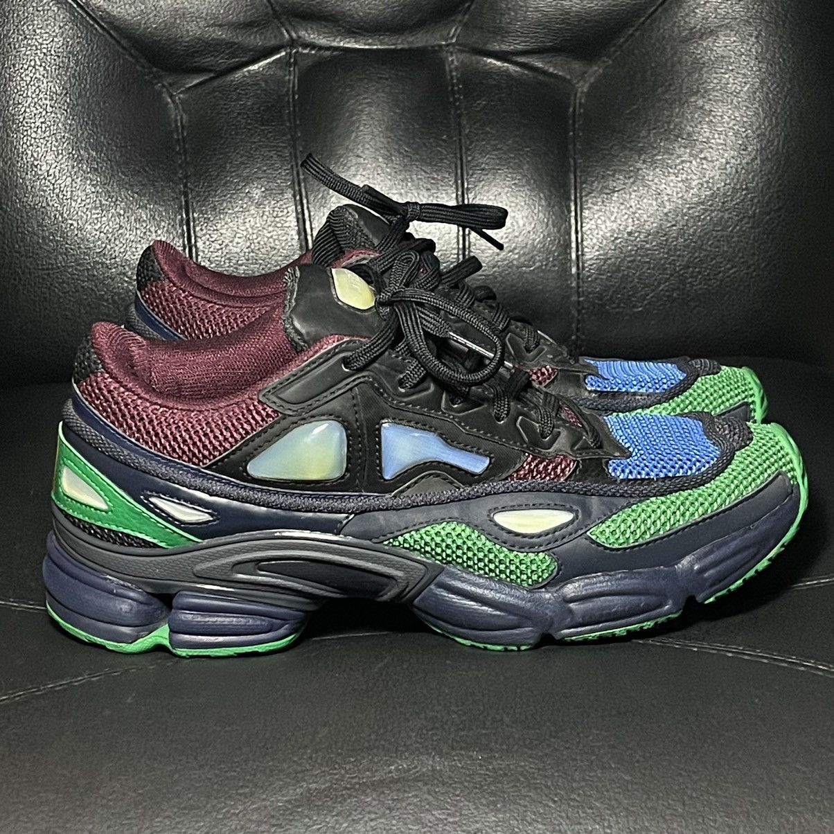Adidas × Raf Simons Adidas Raf Simons Ozweego Maroon Size US 8 / EU 41 - 1 Thumbnail