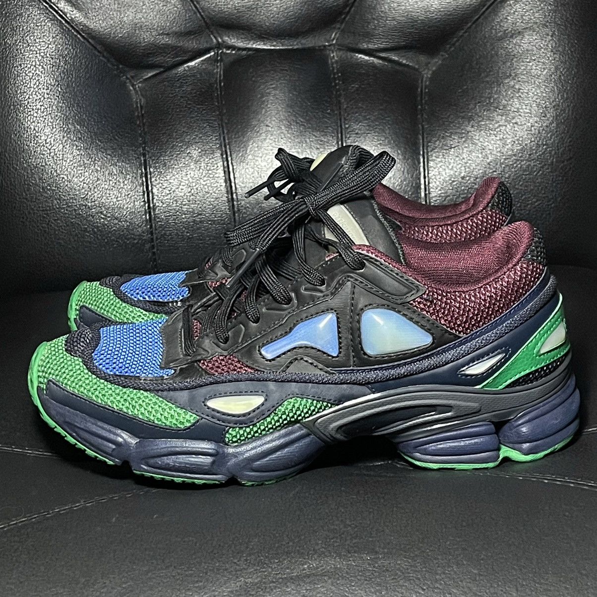 Adidas × Raf Simons Adidas Raf Simons Ozweego Maroon Size US 8 / EU 41 - 3 Thumbnail