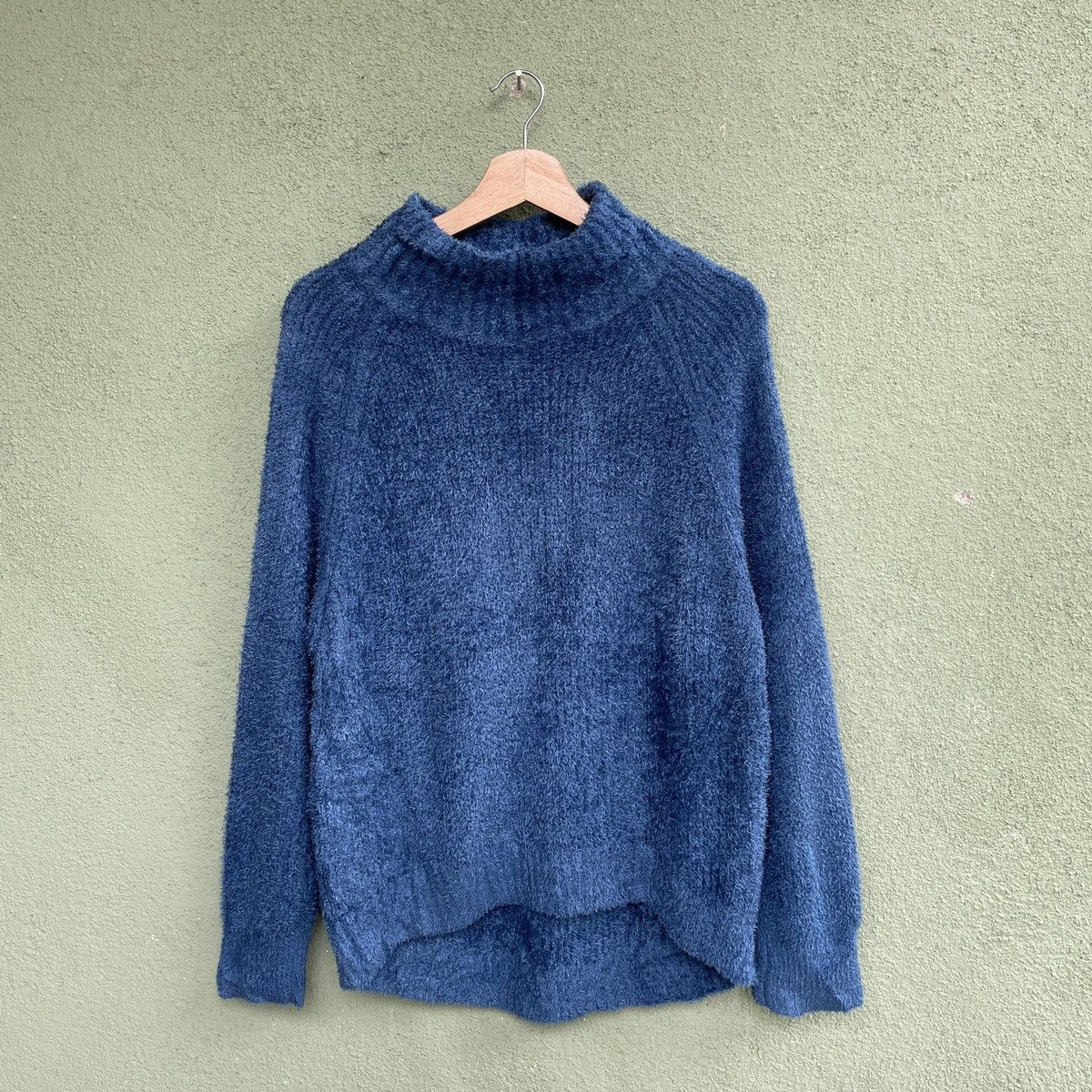 Japanese Brand Vintage Gu Mohair Shag Shaggy Fur Knitwear Sweater Japan Size US M / EU 48-50 / 2 - 1 Thumbnail