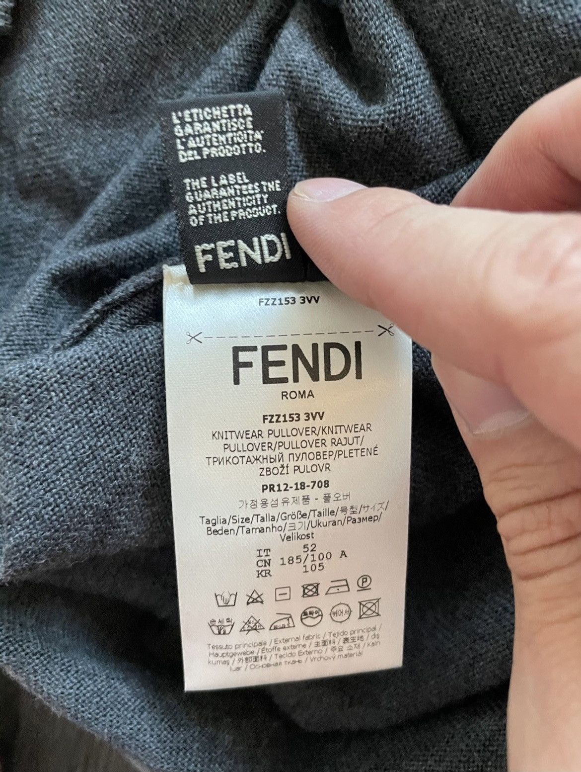 Fendi $1,500Value Limited Edition Iconic Monster Logo Wool Sweater Size US M / EU 48-50 / 2 - 11 Thumbnail