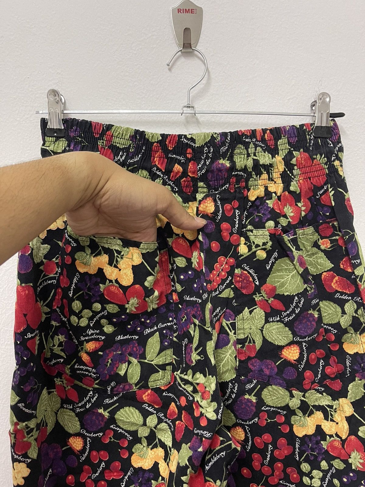 Japanese Brand × Vintage Vintage Cheswear Fruits Fullprint Sweatpants Size US 34 / EU 50 - 10 Thumbnail