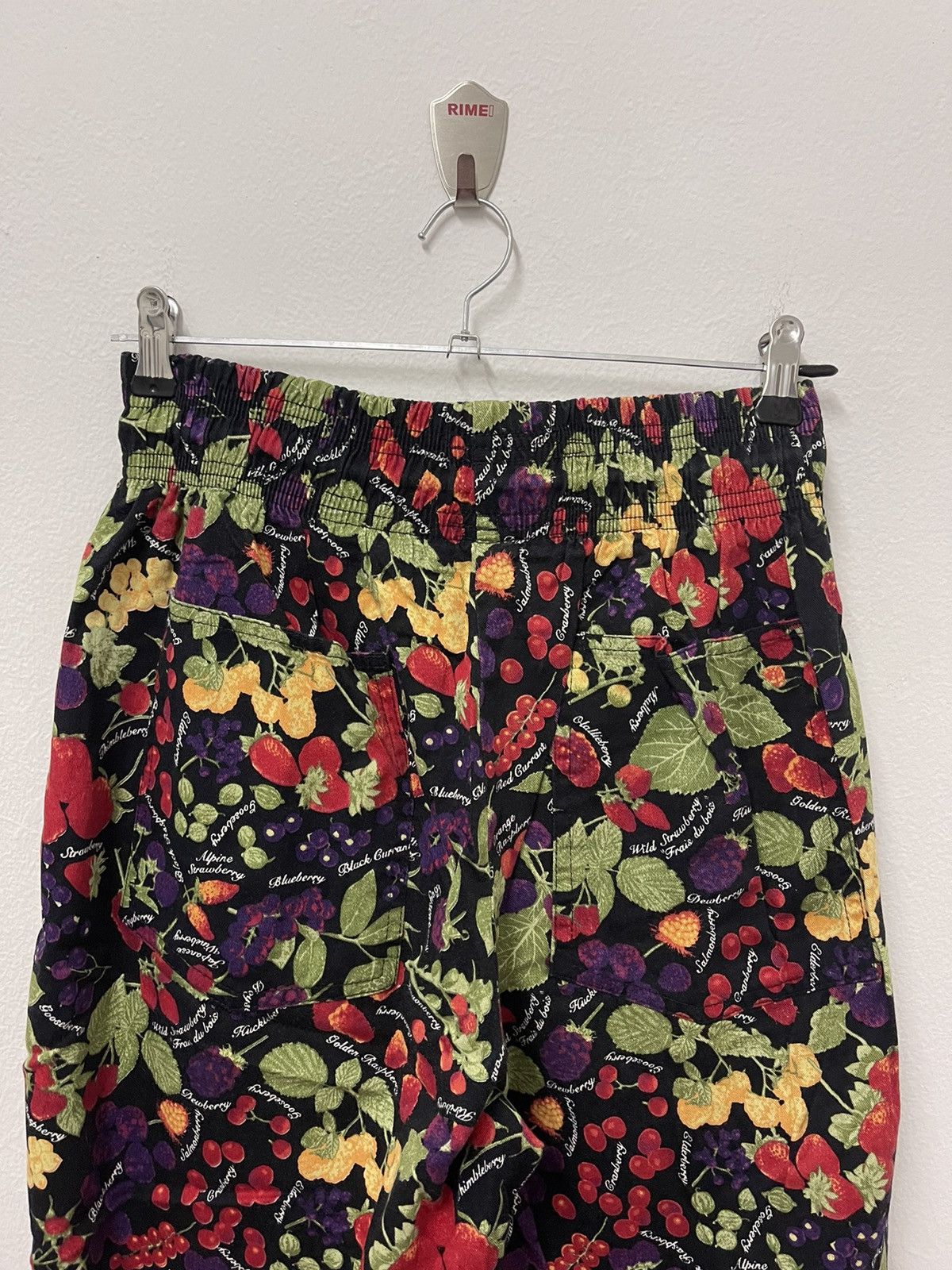 Japanese Brand × Vintage Vintage Cheswear Fruits Fullprint Sweatpants Size US 34 / EU 50 - 9 Thumbnail