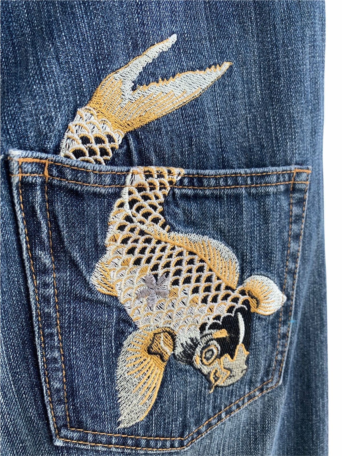 Japanese Brand Vintage Japanese Traditional Embroidery Fish Koi Denim Size US 34 / EU 50 - 8 Thumbnail