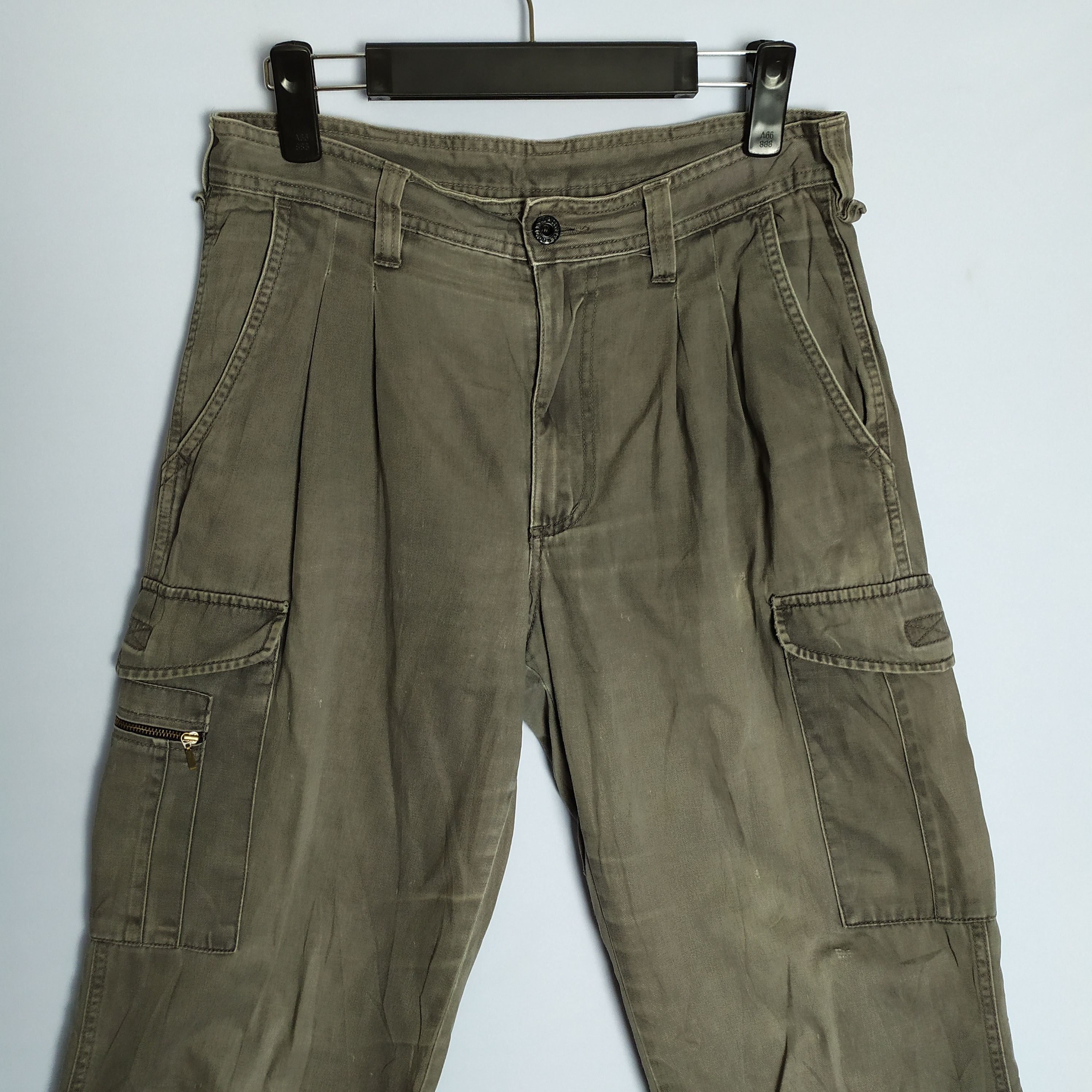 Japanese Brand UNIVERSAL STREETWEAR FADED COLOR CARGO PANTS Size US 30 / EU 46 - 4 Thumbnail