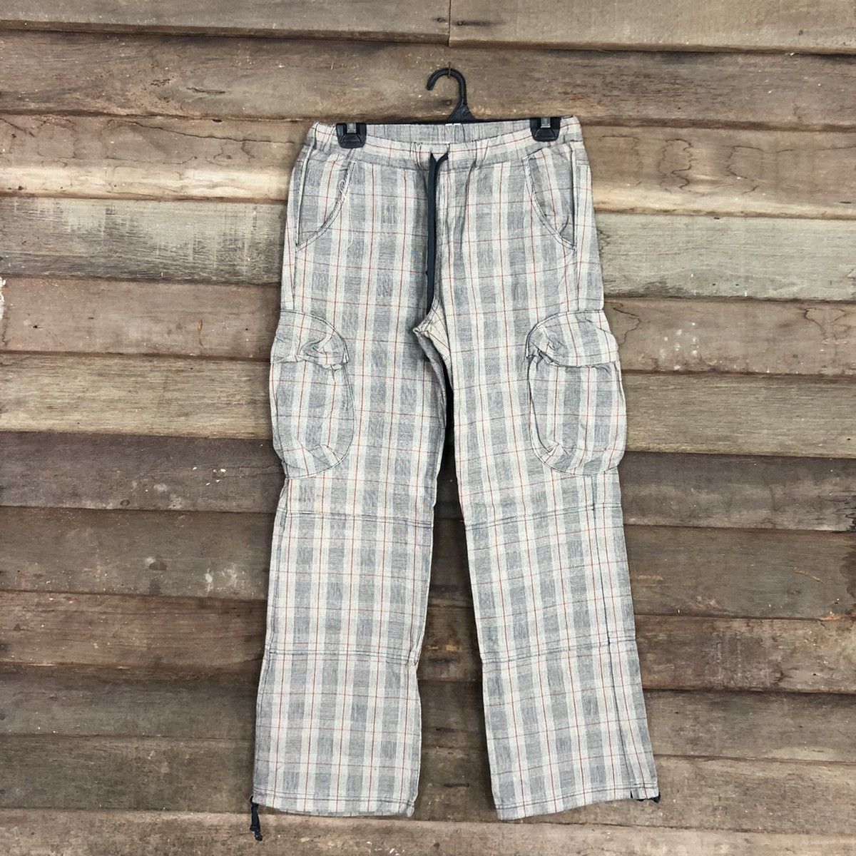 Japanese Brand Takeo Kikuchi japan checkered Multipocket Cargo Pants #3810 Size US 26 / EU 42 - 1 Thumbnail