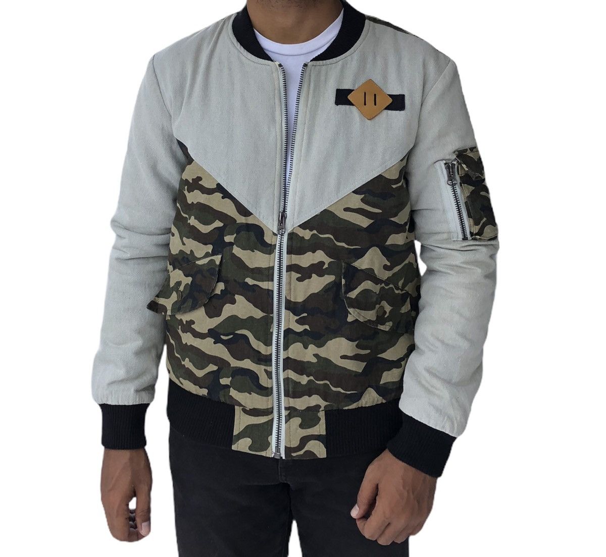 Vintage ABM Camo Design lined Quilted Bomber Jacket Size US M / EU 48-50 / 2 - 1 Thumbnail