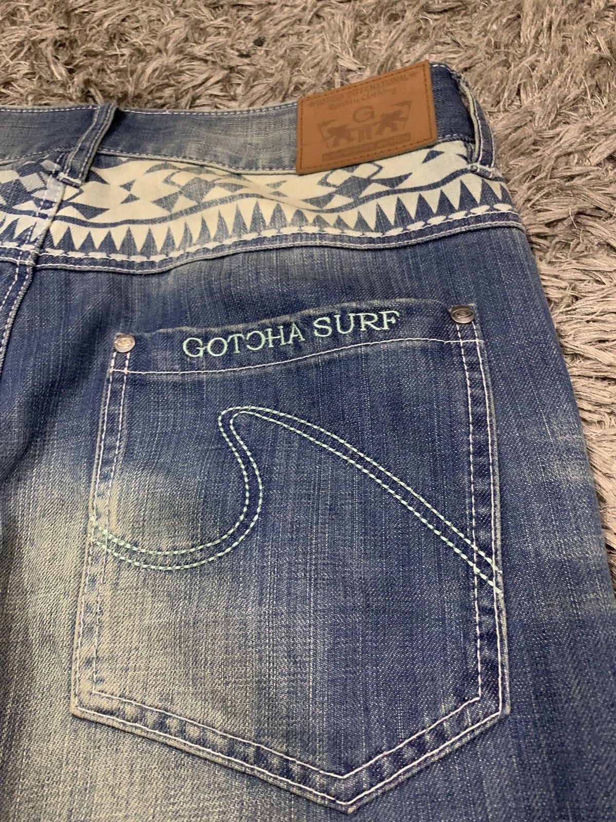 Gotcha × Japanese Brand × Vintage Vintage Gotcha Surf Denim Classic Tattoo Design Size US 32 / EU 48 - 4 Thumbnail