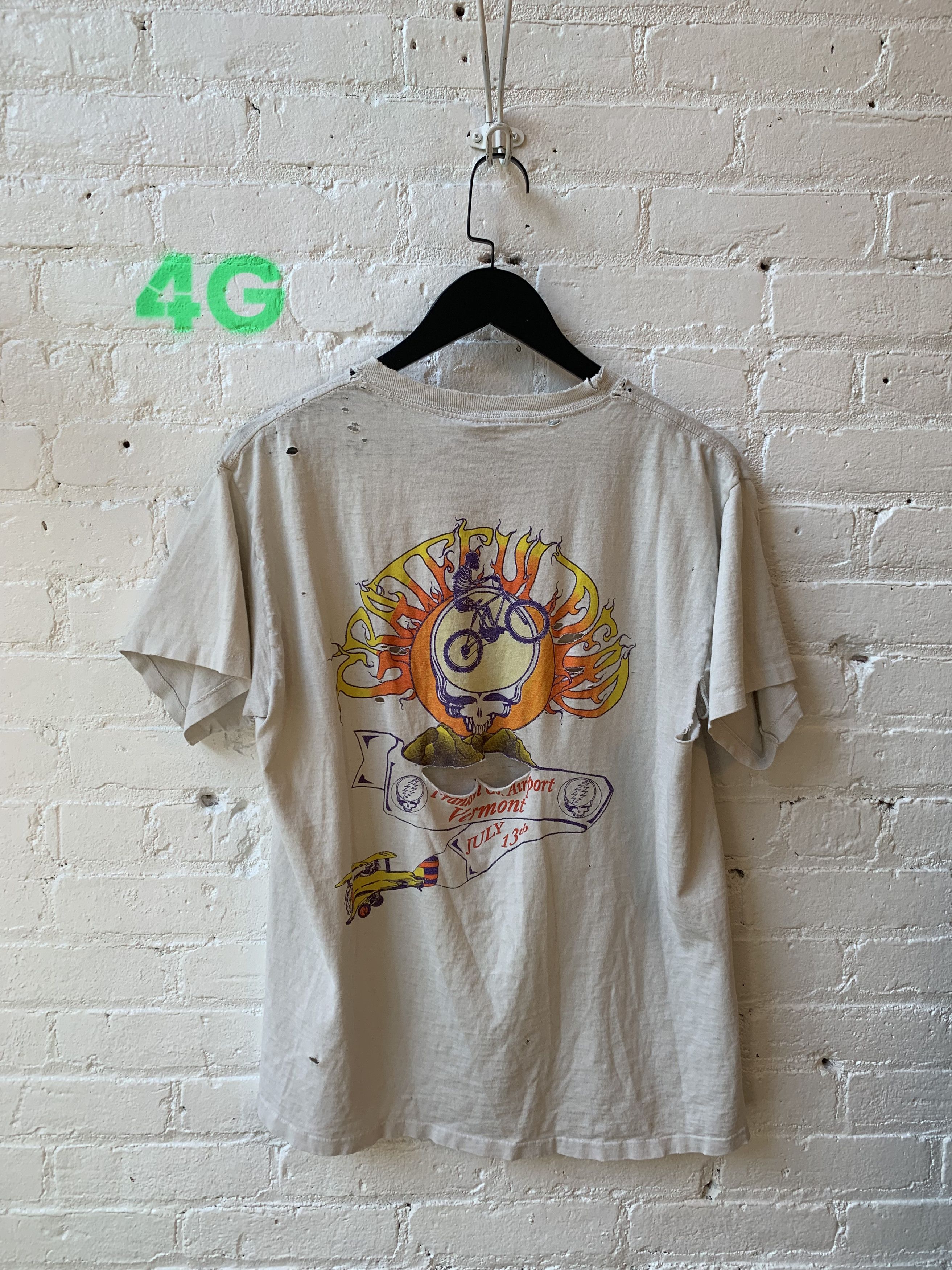 Vintage Vintage Thrashed Grateful Dead Single Stitch Size US L / EU 52-54 / 3 - 2 Thumbnail