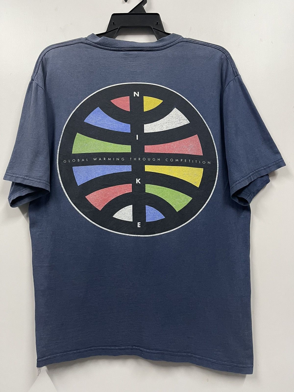 Nike × Vintage Vintage 1996 Nike Court Big Logo Faded Tshirt 90s Size US L / EU 52-54 / 3 - 1 Thumbnail