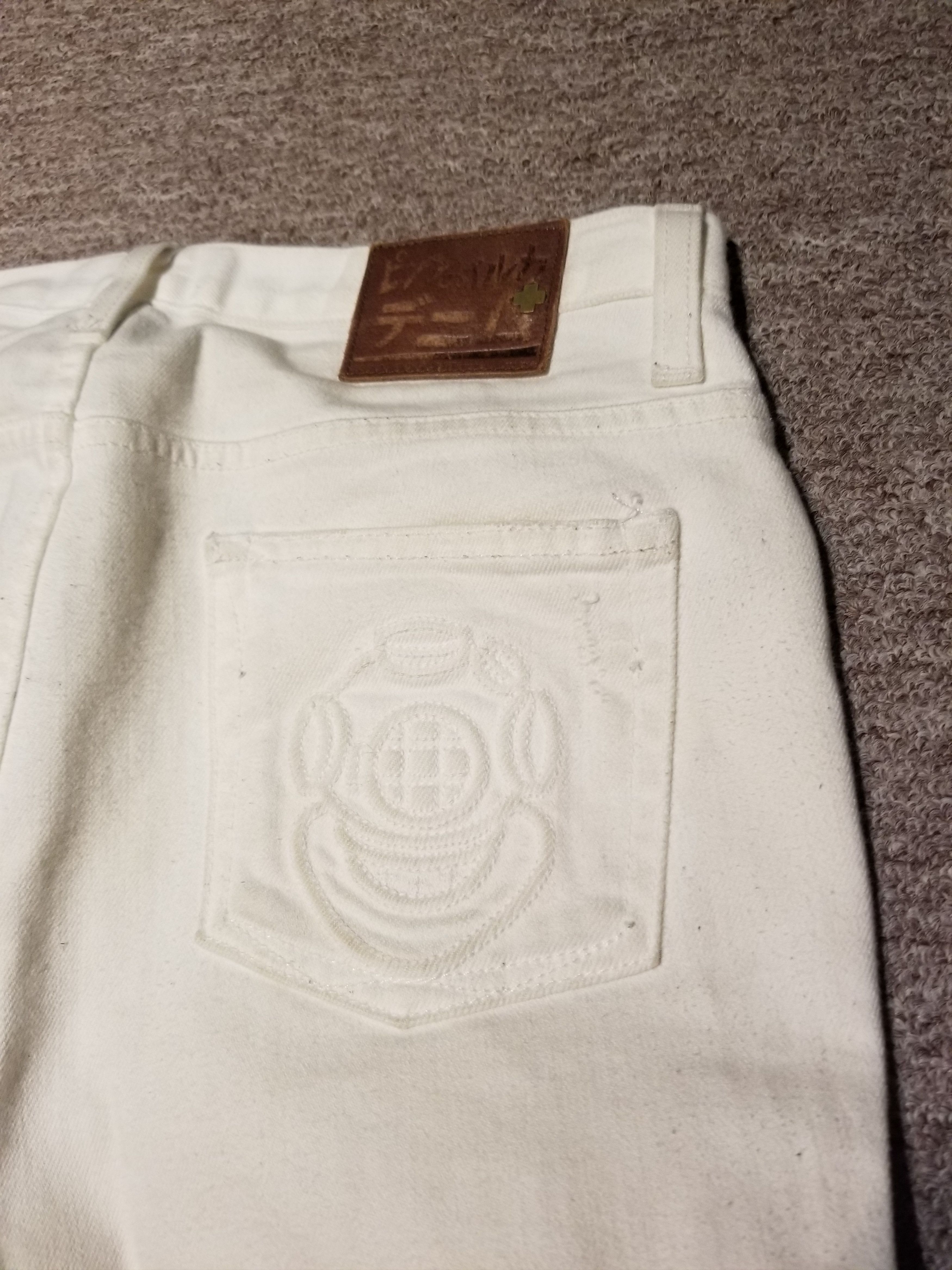 Pink Dolphin Pink Dolphin White Distressed Denim Size 28 Size US 28 / EU 44 - 3 Thumbnail