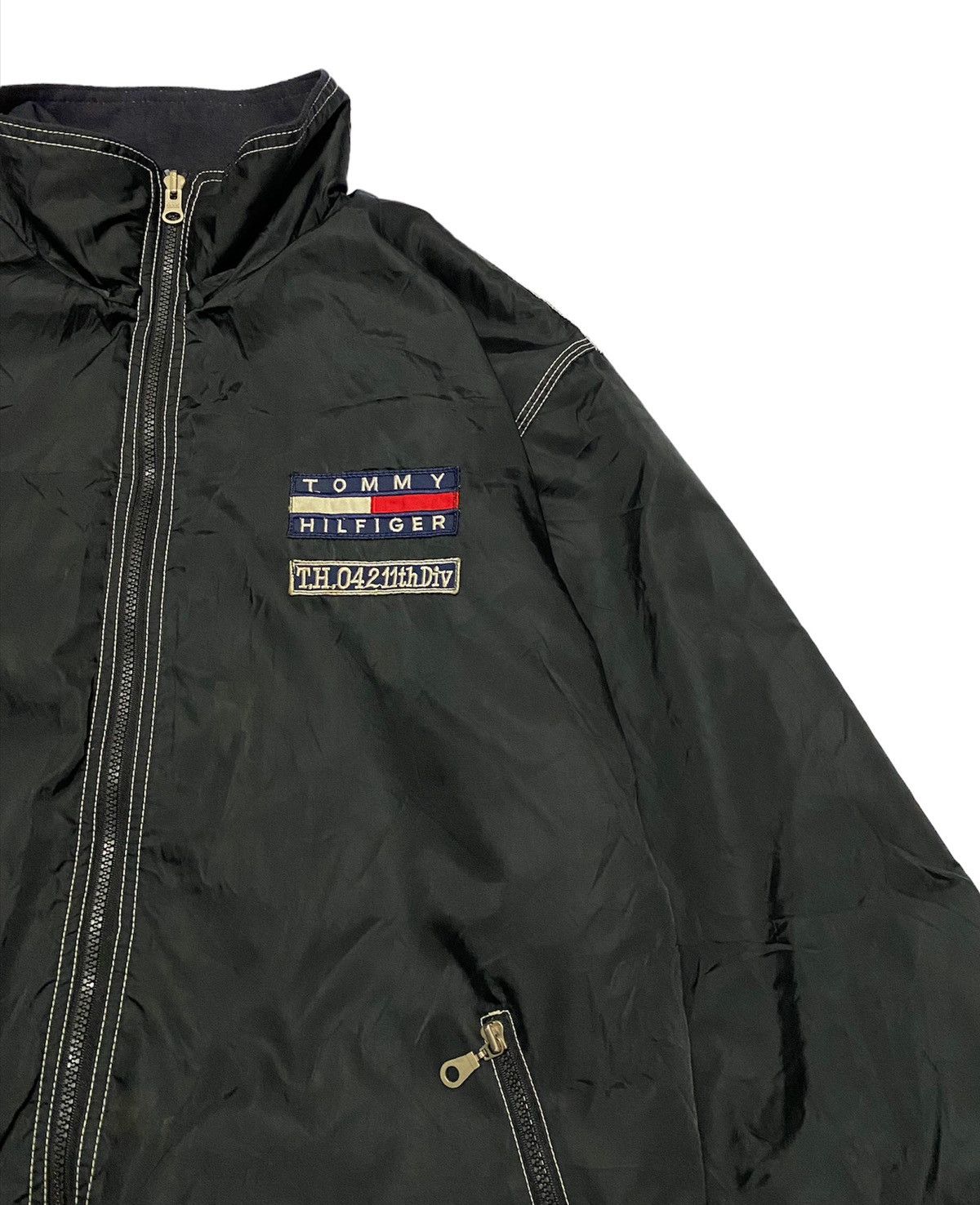 Tommy Hilfiger Rare Vintage Tommy Hilfiger TH04211thDiv Reversible Jacket Size US L / EU 52-54 / 3 - 5 Thumbnail