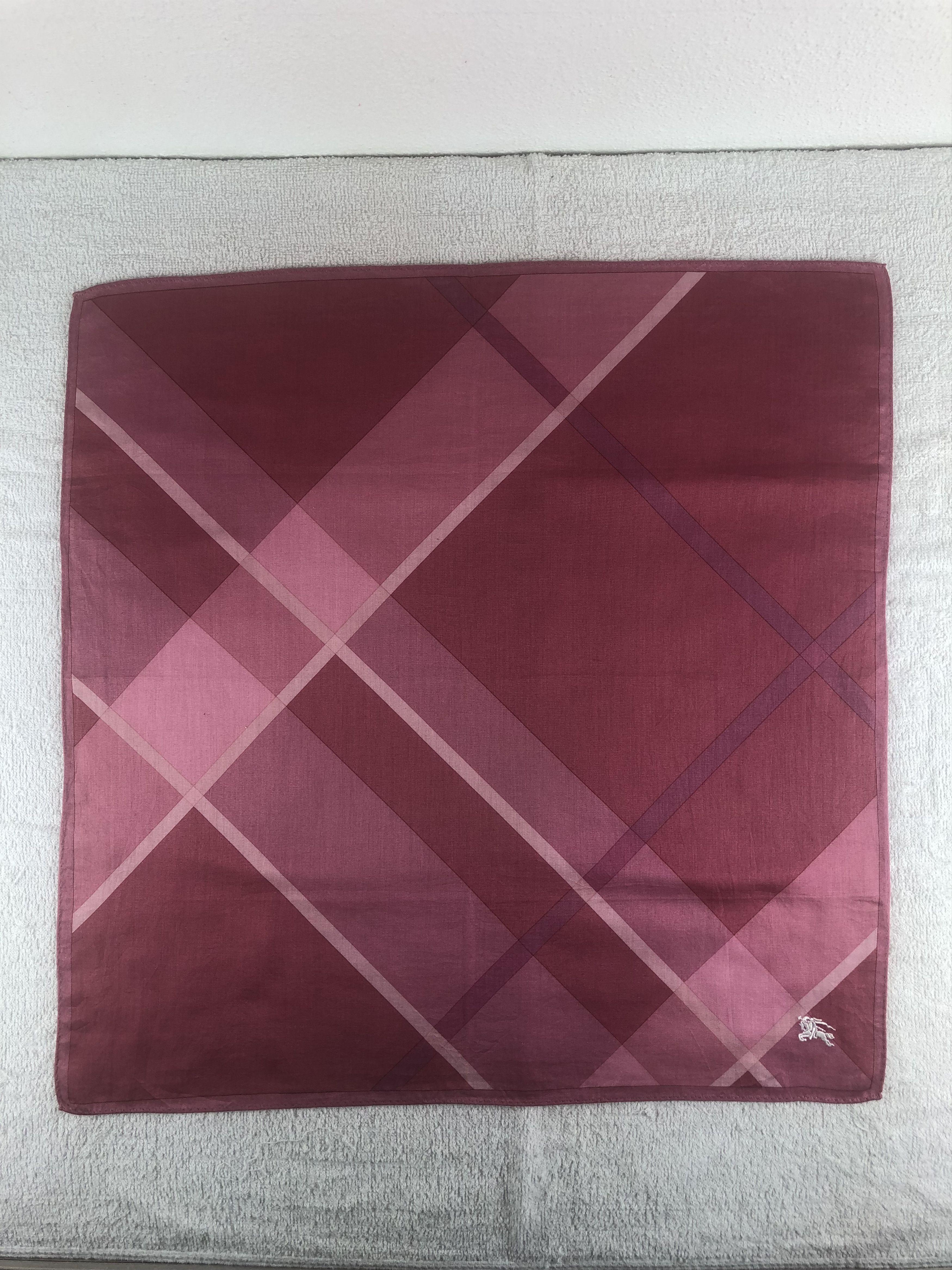 Burberry Burberry Handkerchief / Bandana / Neckerchief C173 Size ONE SIZE - 4 Thumbnail