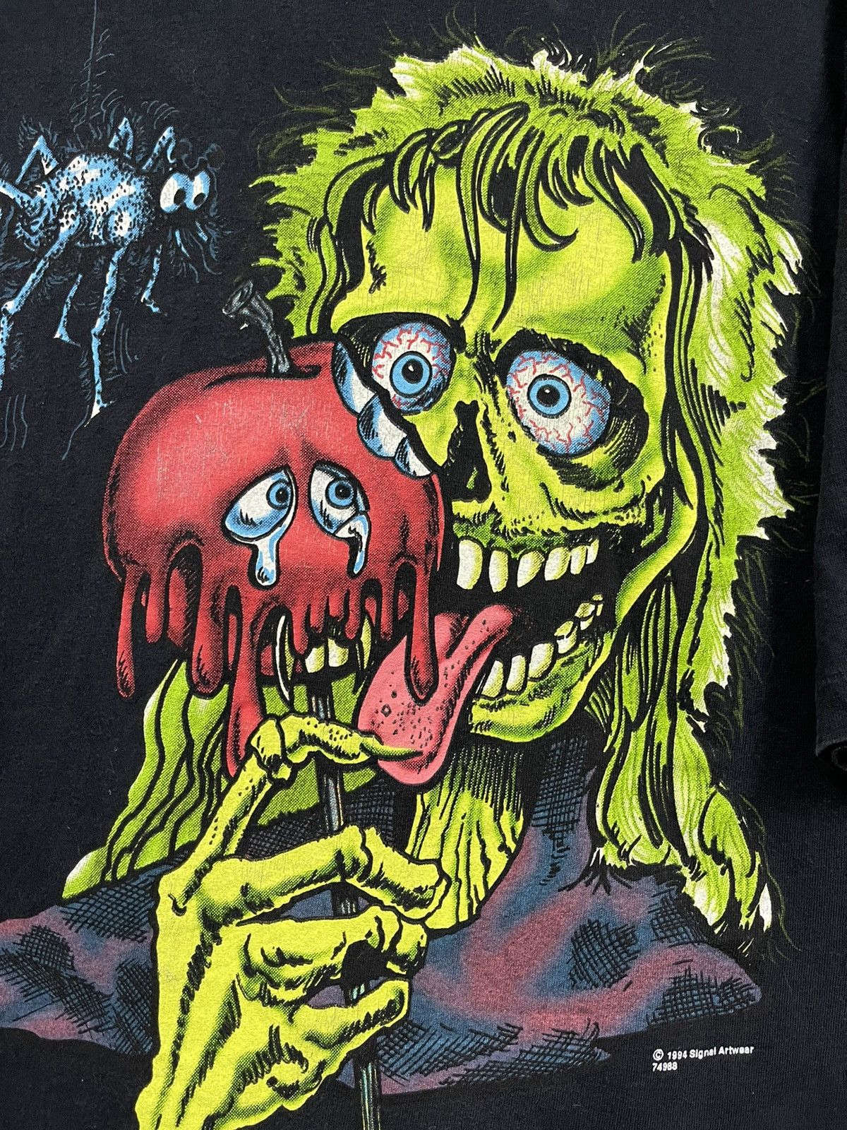 Expert Horror Vintage 1994 The Zombies That Ate Halloween Horror T Shirt Size US XL / EU 56 / 4 - 4 Thumbnail