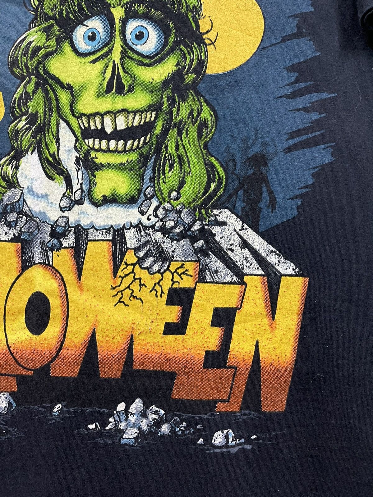 Expert Horror Vintage 1994 The Zombies That Ate Halloween Horror T Shirt Size US XL / EU 56 / 4 - 9 Thumbnail
