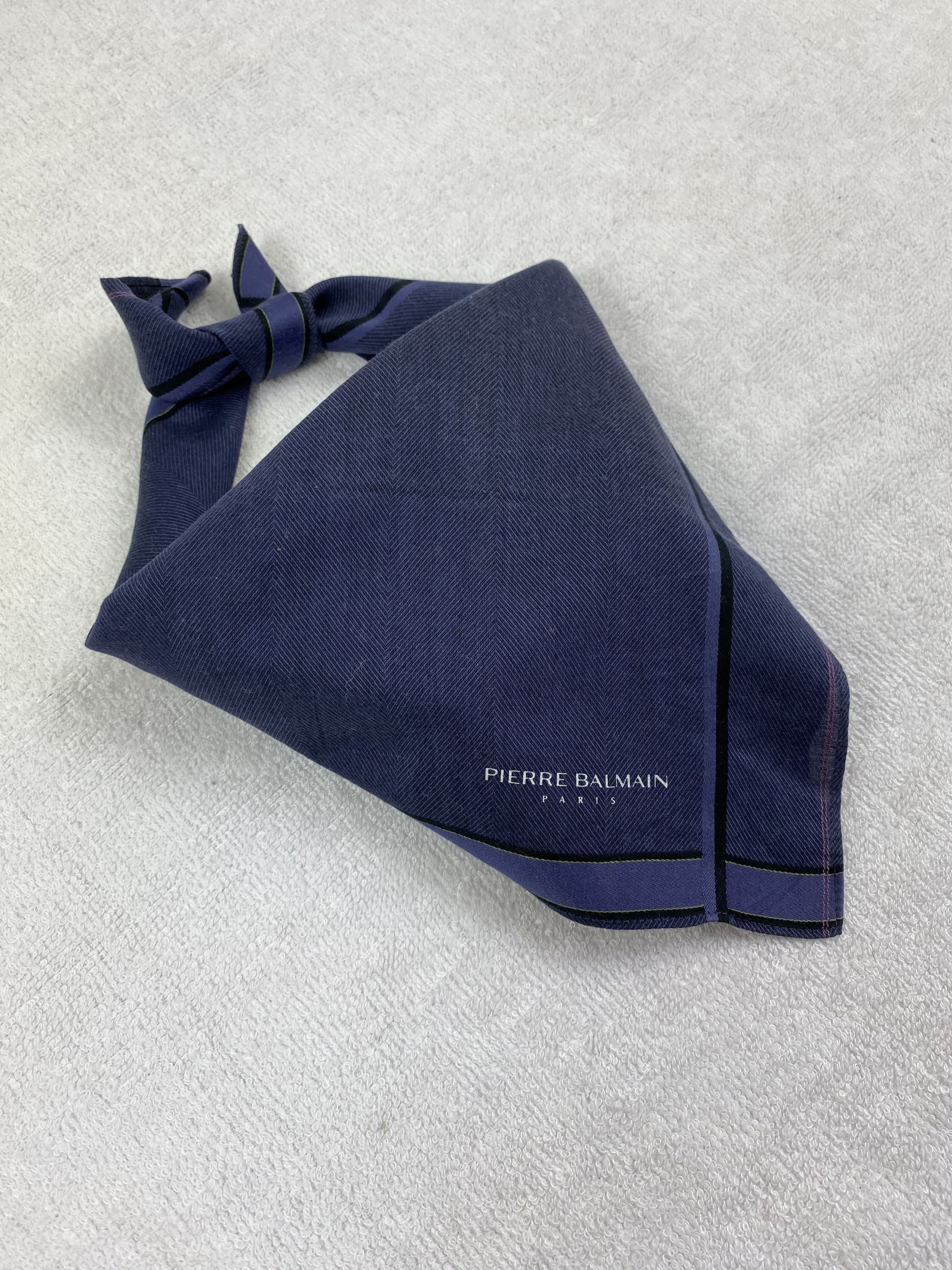 Pierre Balmain × Vintage Pierre Balmain Handkerchief / Bandana / Neckerchief Size ONE SIZE - 1 Thumbnail