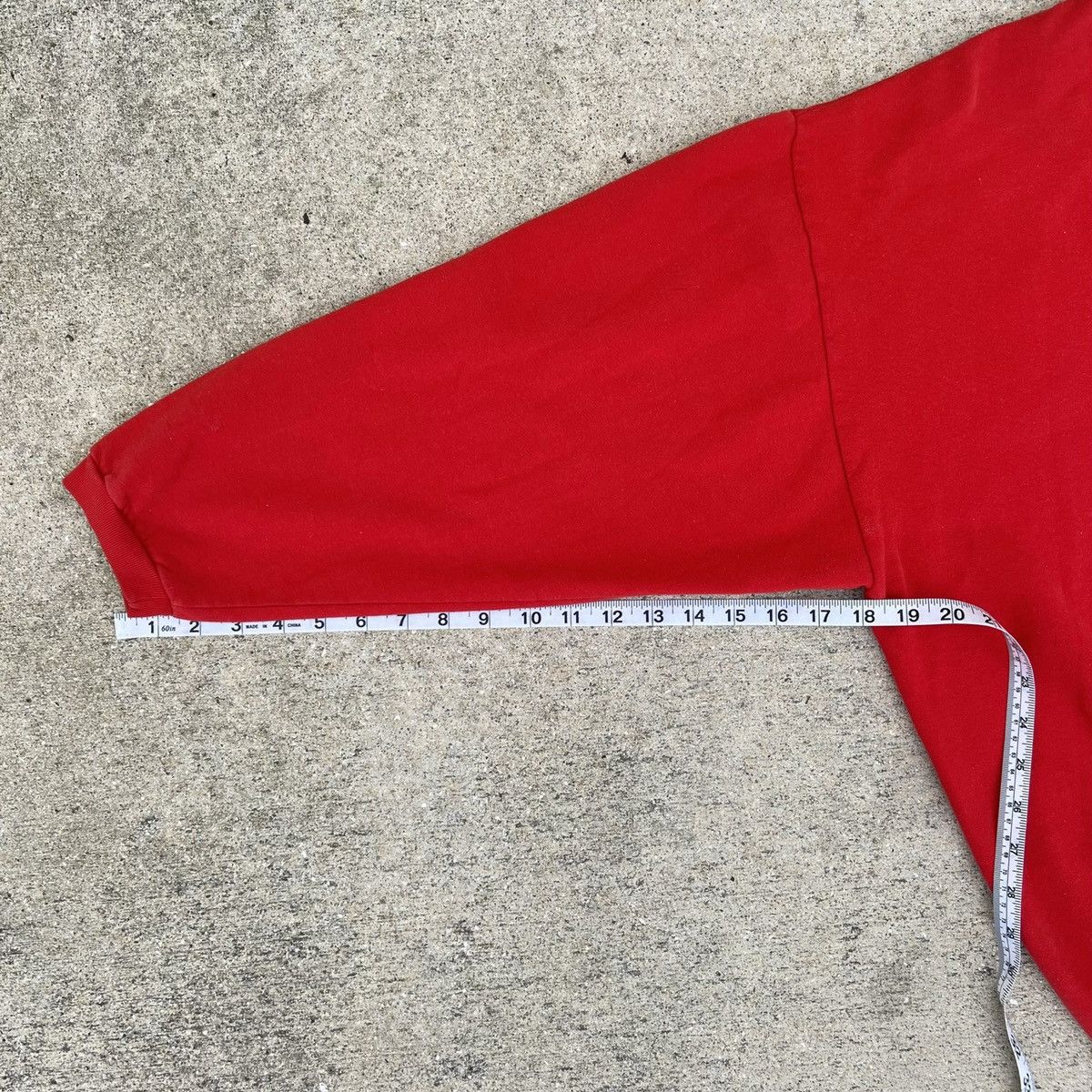 Guess Vintage 80s/90s Rare Guess ? Embroidered Sweatshirt Size US L / EU 52-54 / 3 - 10 Thumbnail